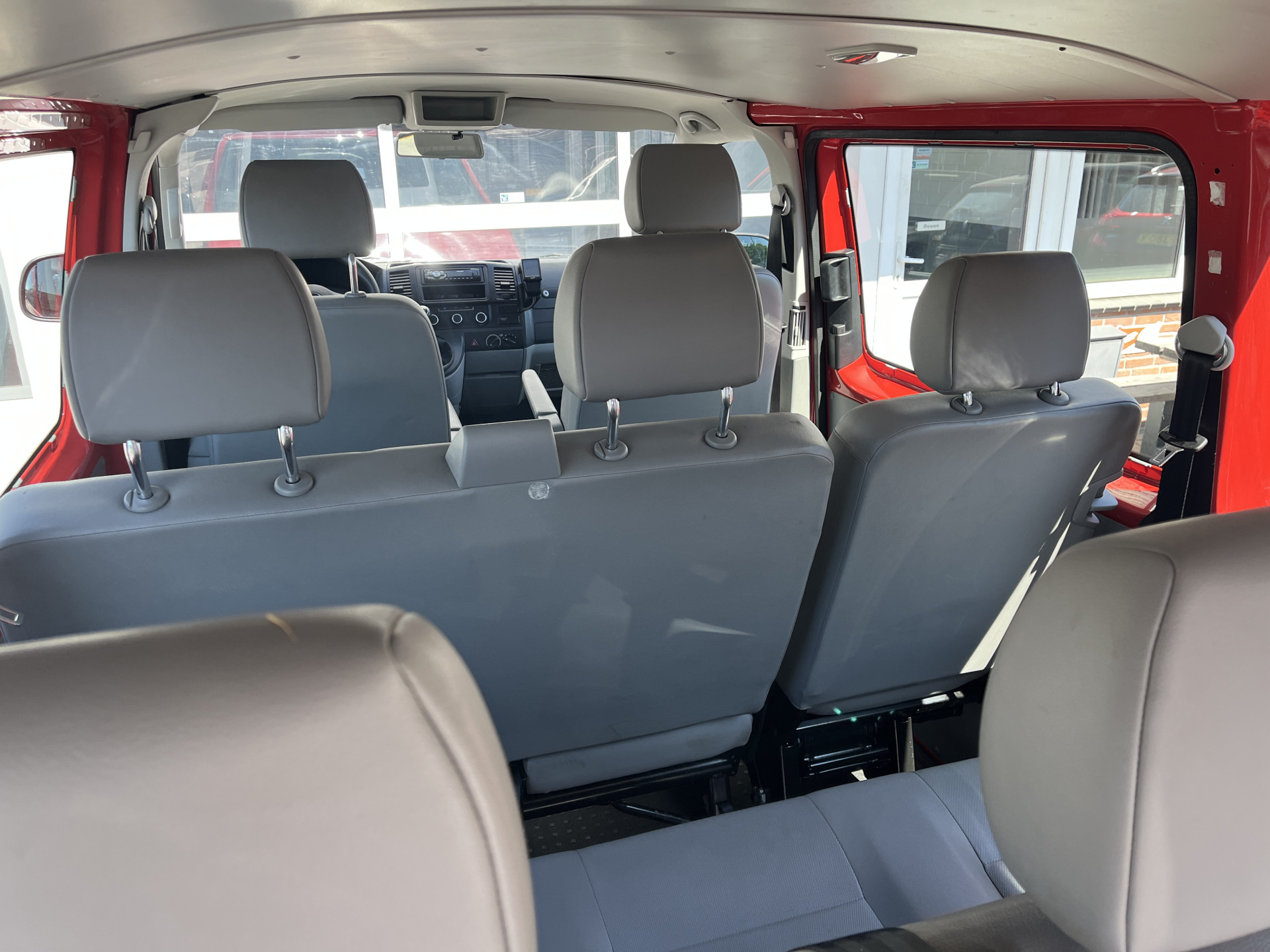 Foto van Volkswagen Transporter Kombi