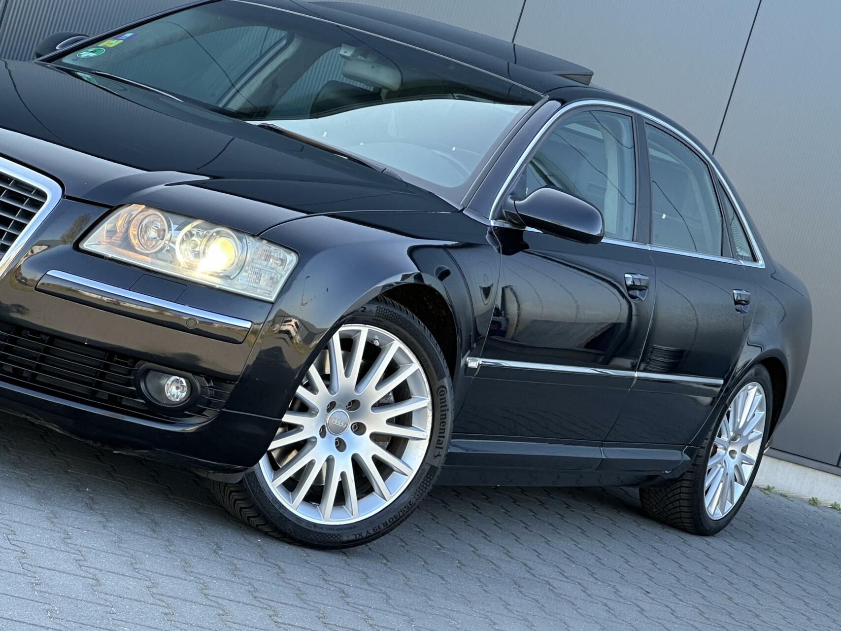 Foto van Audi A8