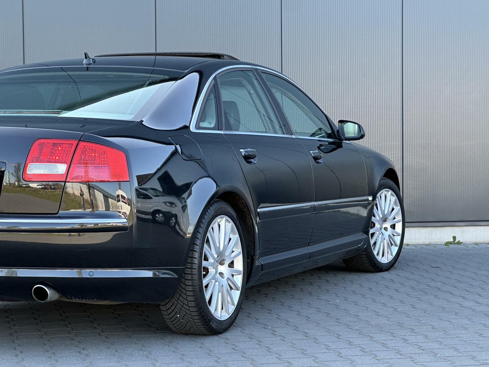 Foto van Audi A8