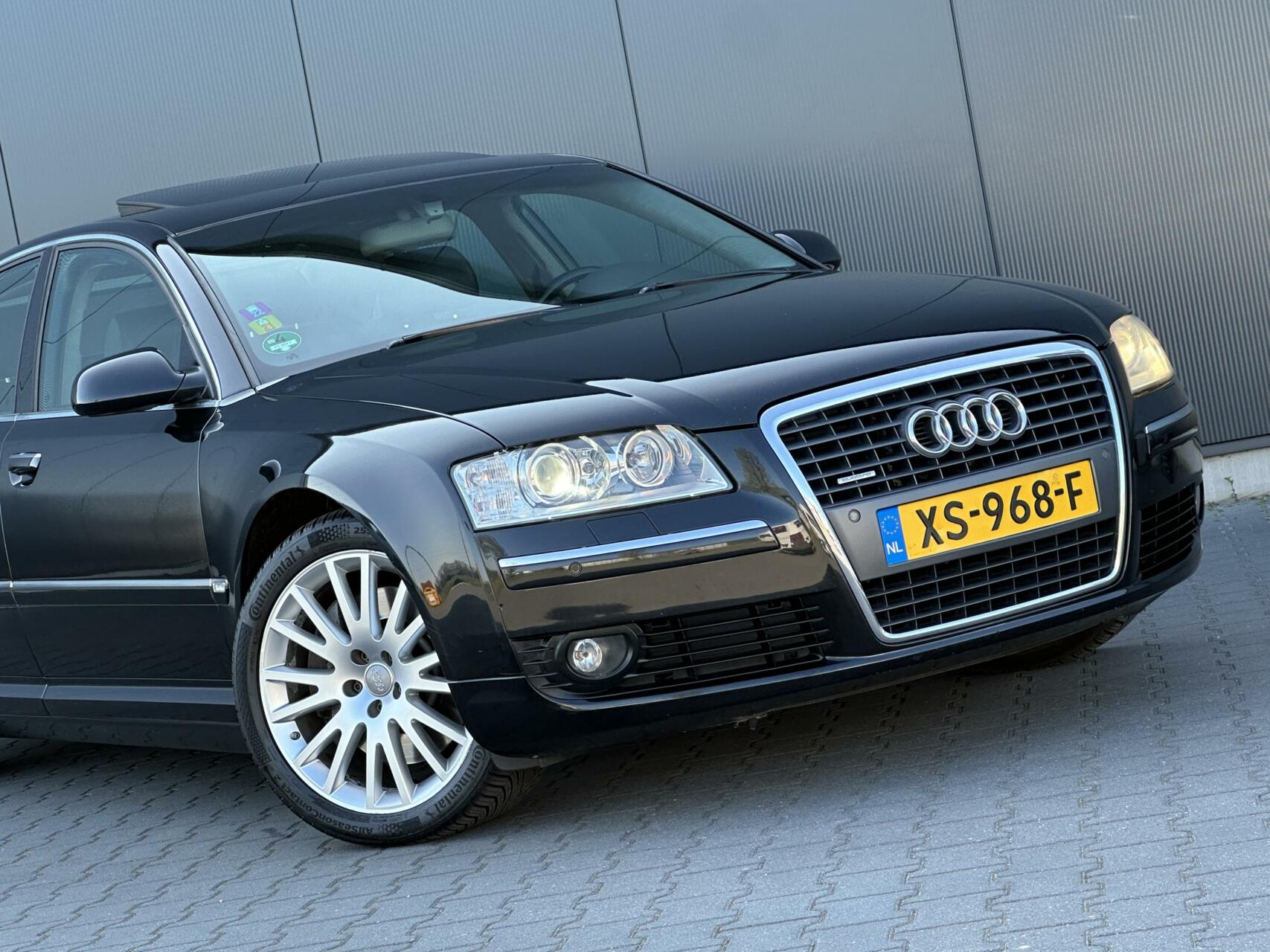 Foto van Audi A8