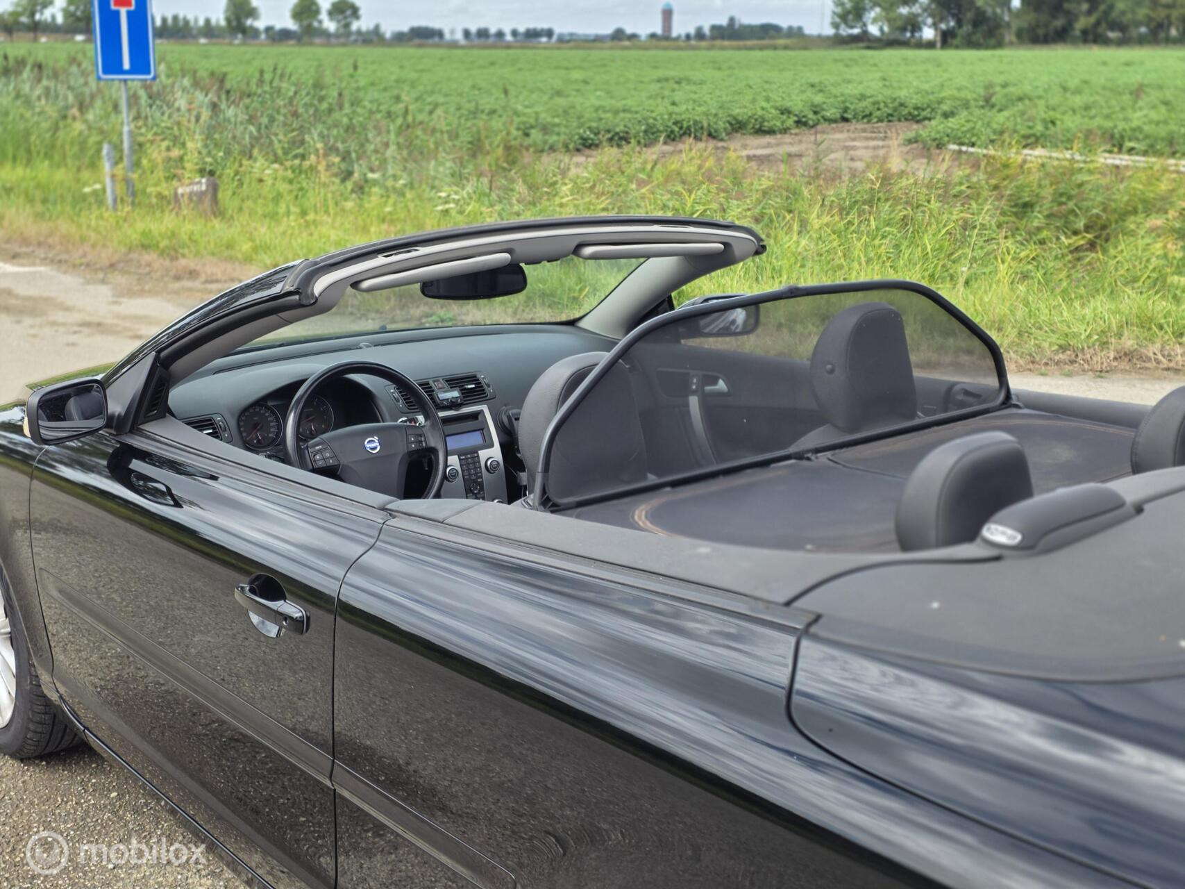 Foto van Volvo C70