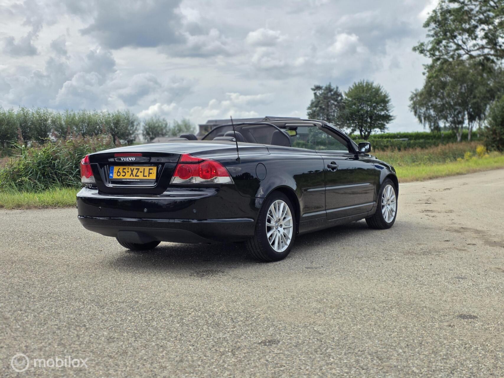 Foto van Volvo C70