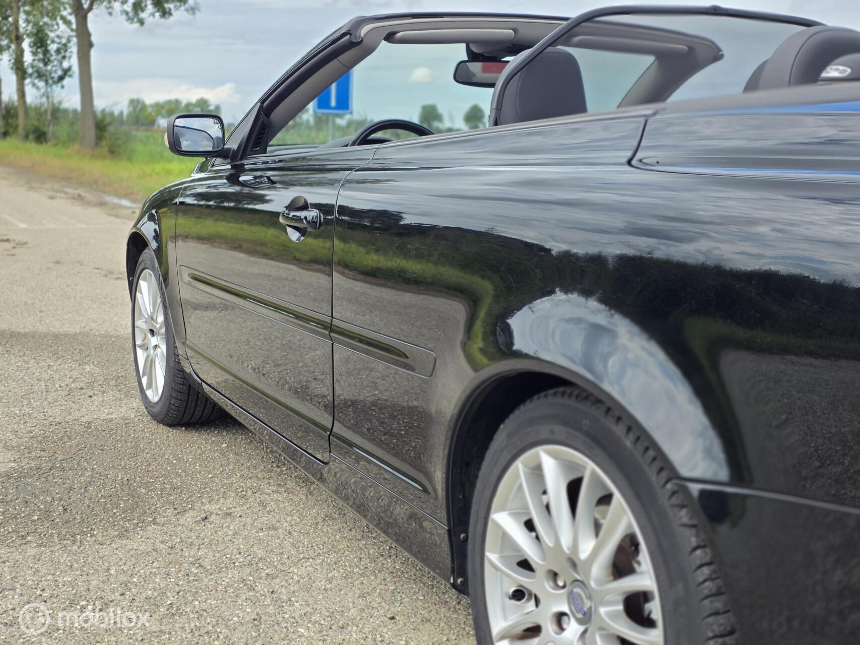 Foto van Volvo C70