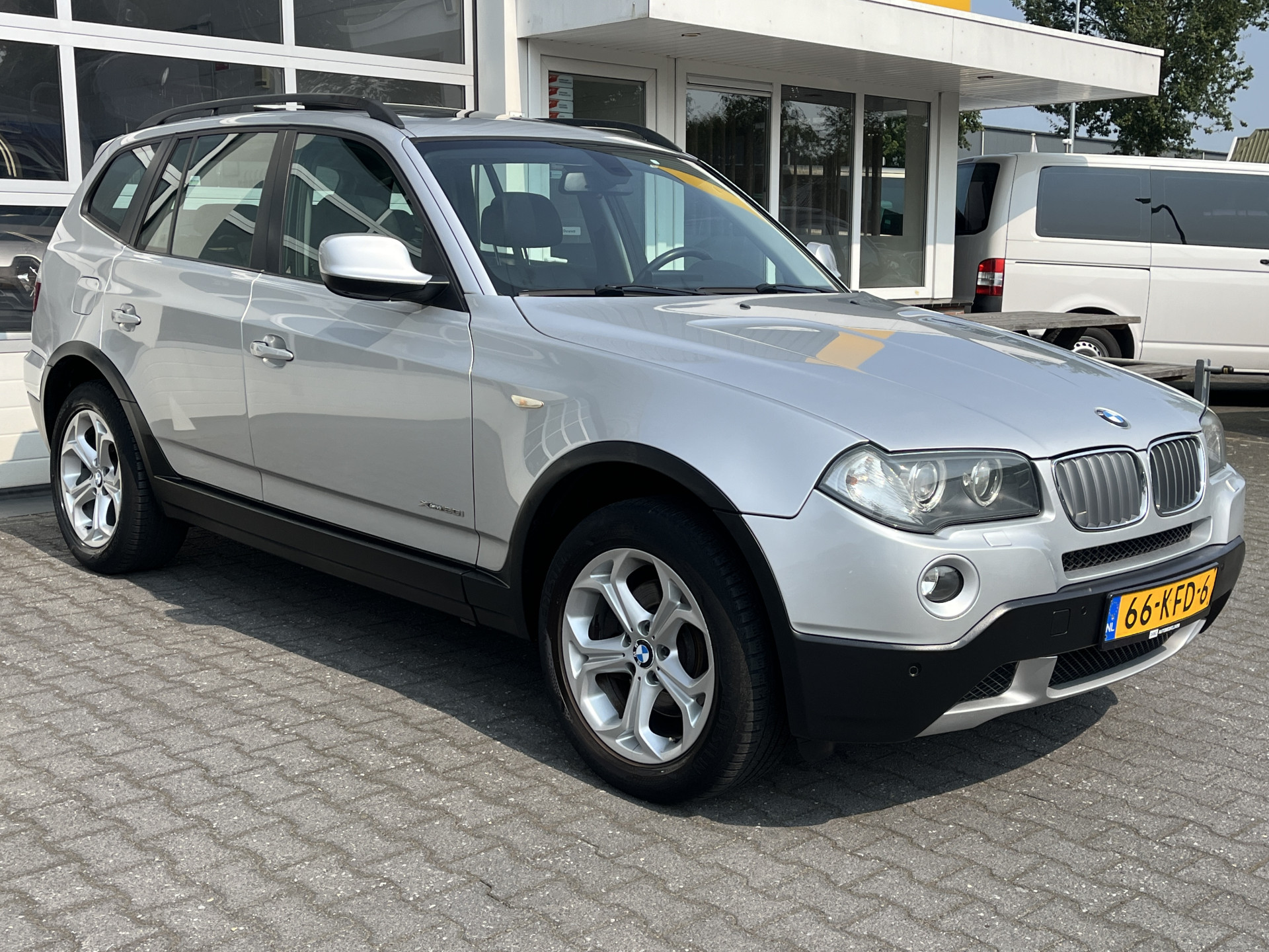 BMW X Reihe 2.0i 2009 - voorkant
