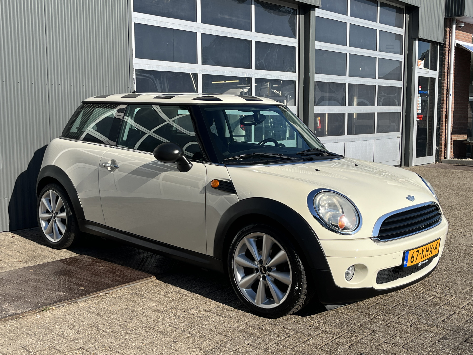 Mini One 1.4 Business Line 2009 - voorkant