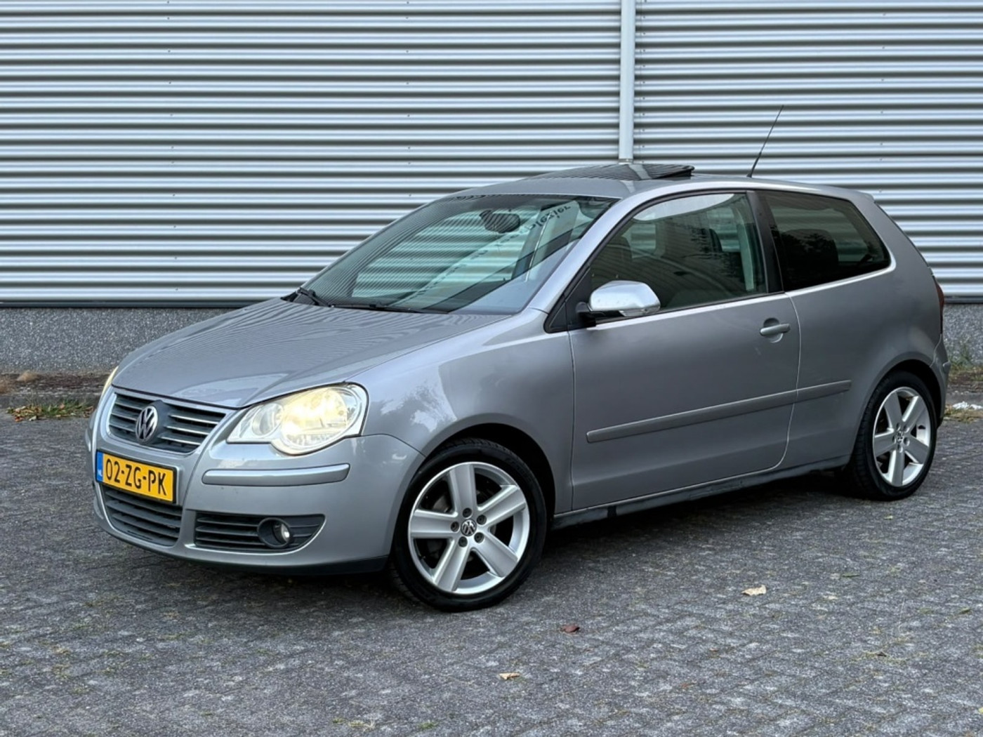 Volkswagen Polo 1.4 Sportline Panoramadak Xenon Cruise Climate 2008 - voorkant