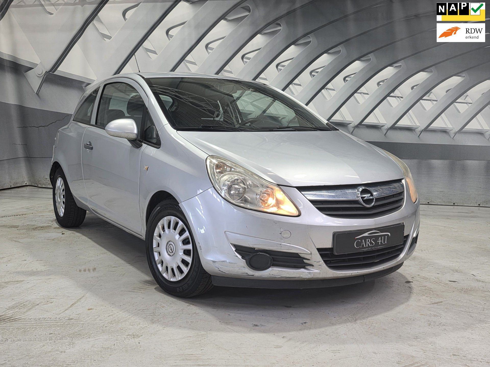 Opel Corsa 1.2-16V Essentia 2007 - voorkant