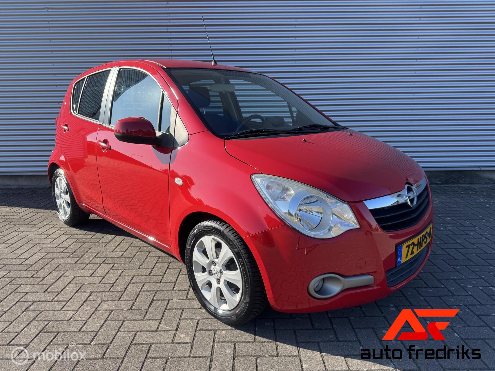 Foto van Opel Agila