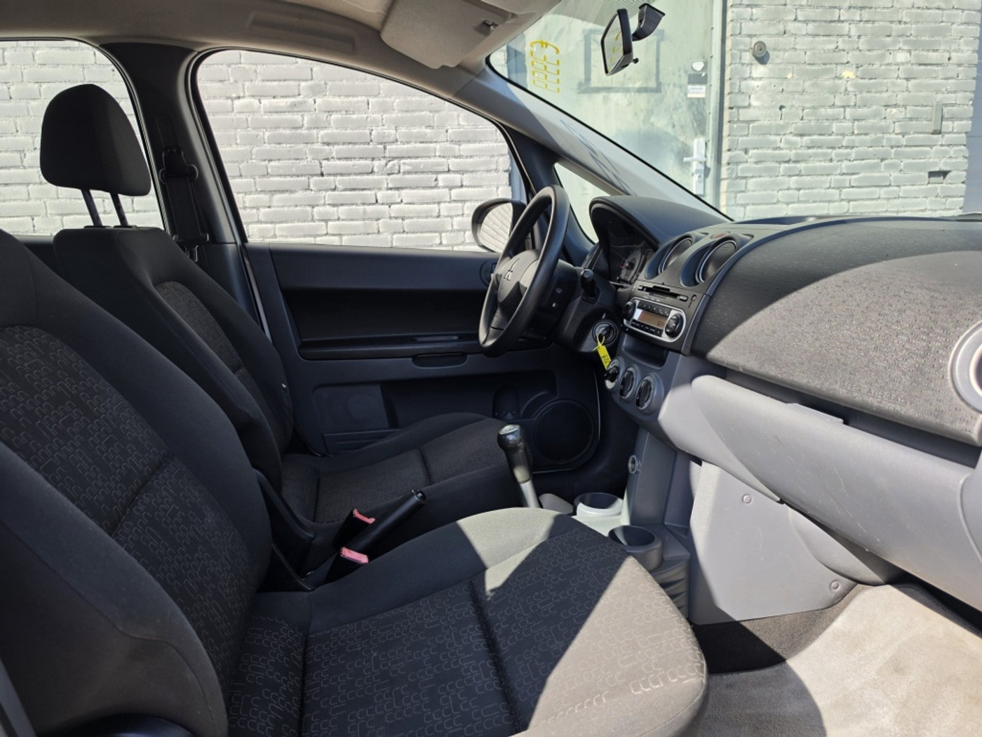Foto van Mitsubishi Mitsubishi Colt