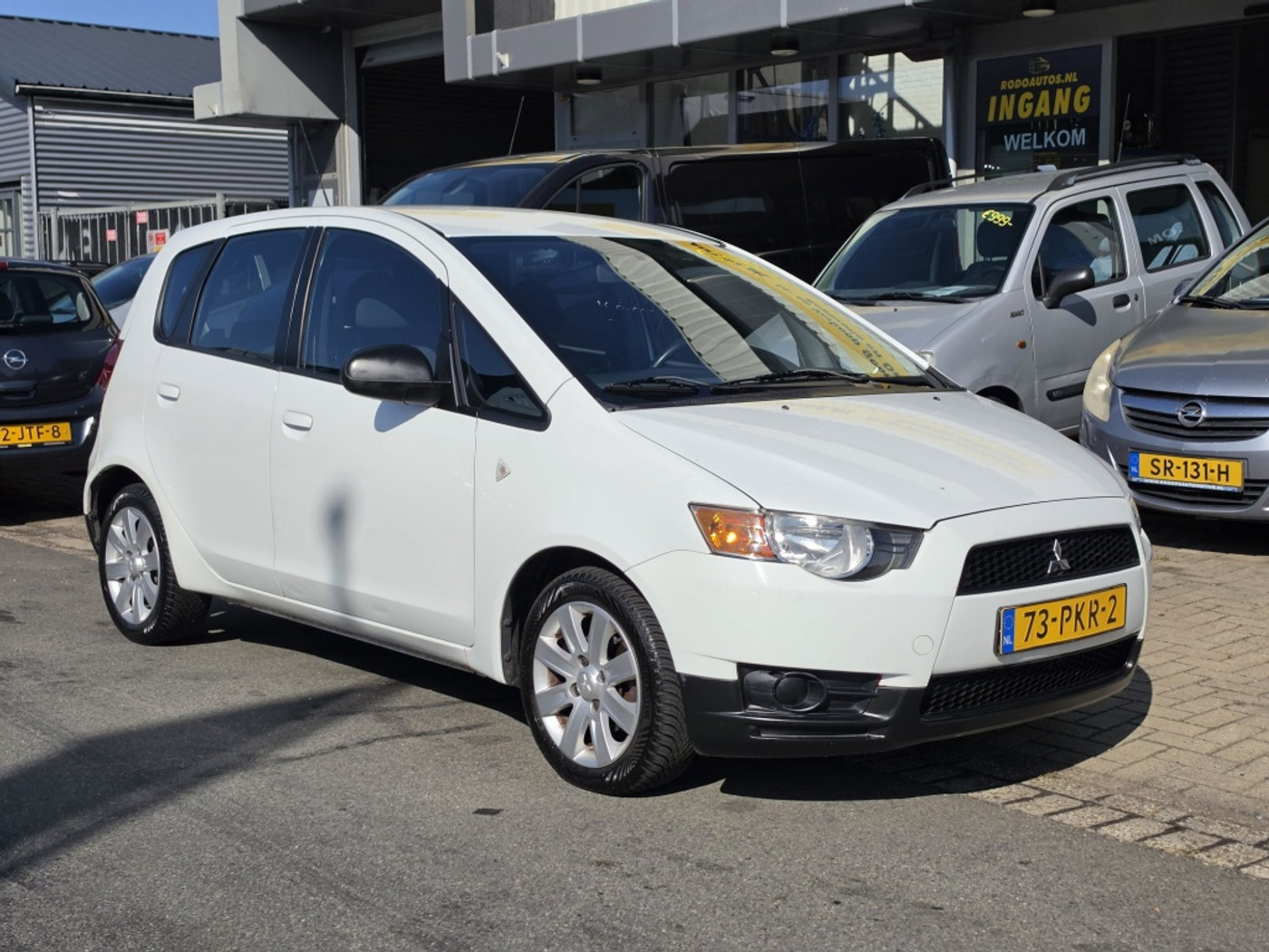 Foto van Mitsubishi Mitsubishi Colt