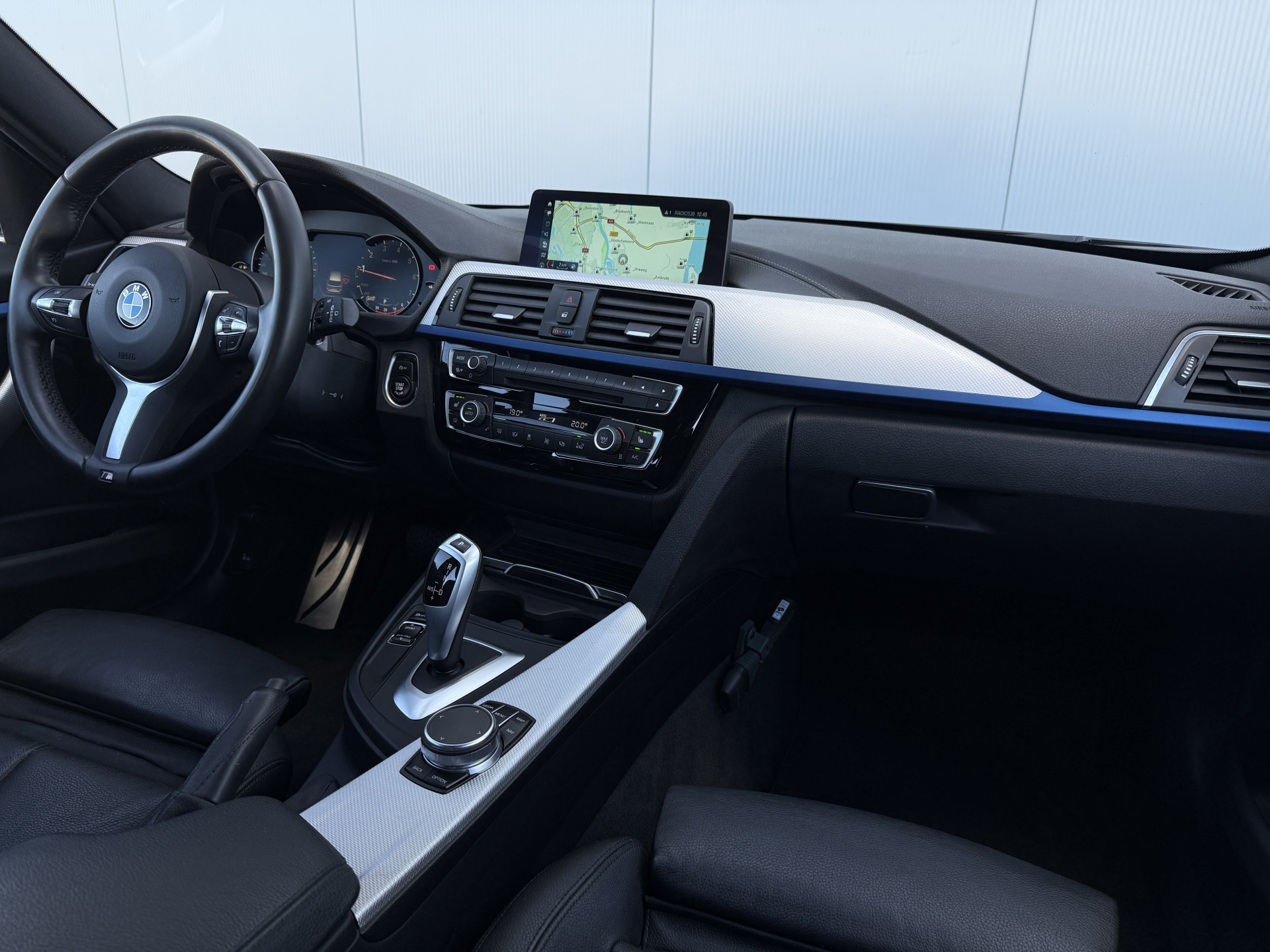 Foto van BMW 318i