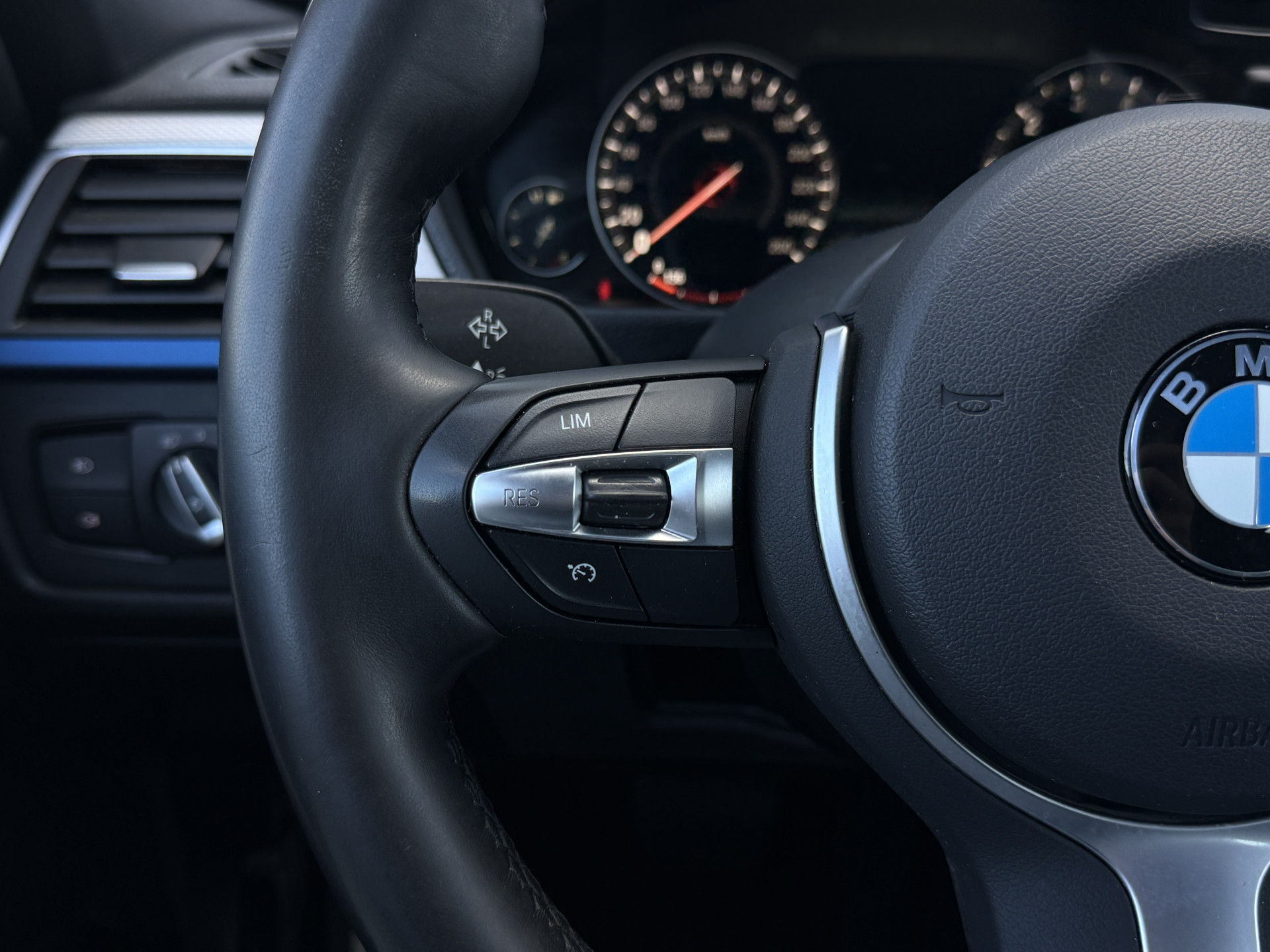 Foto van BMW 318i