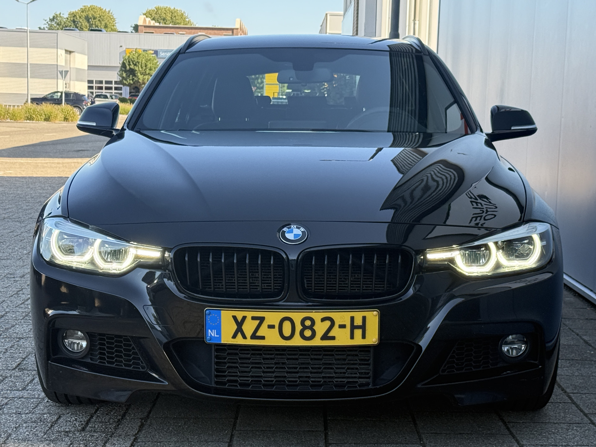 Foto van BMW 318i