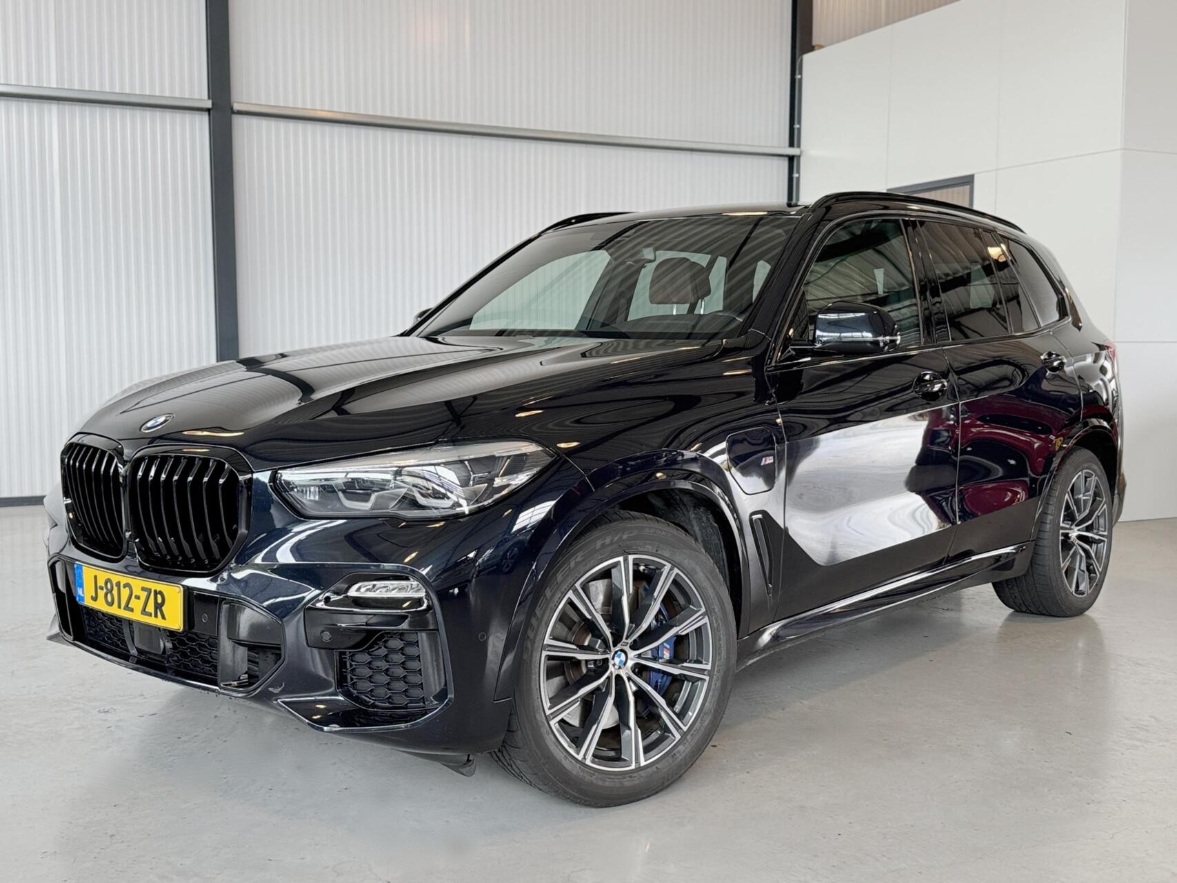 BMW X5 xDrive45e M-Sport High Executive 2020 - voorkant