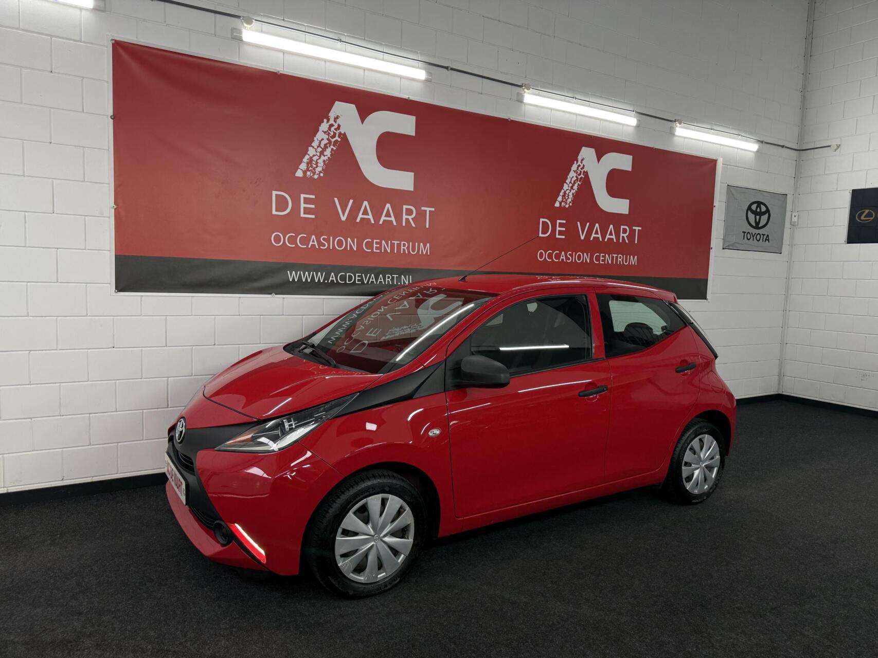 Toyota Aygo 1.0 VVT-i x - VERKOCHT! 2015 - voorkant