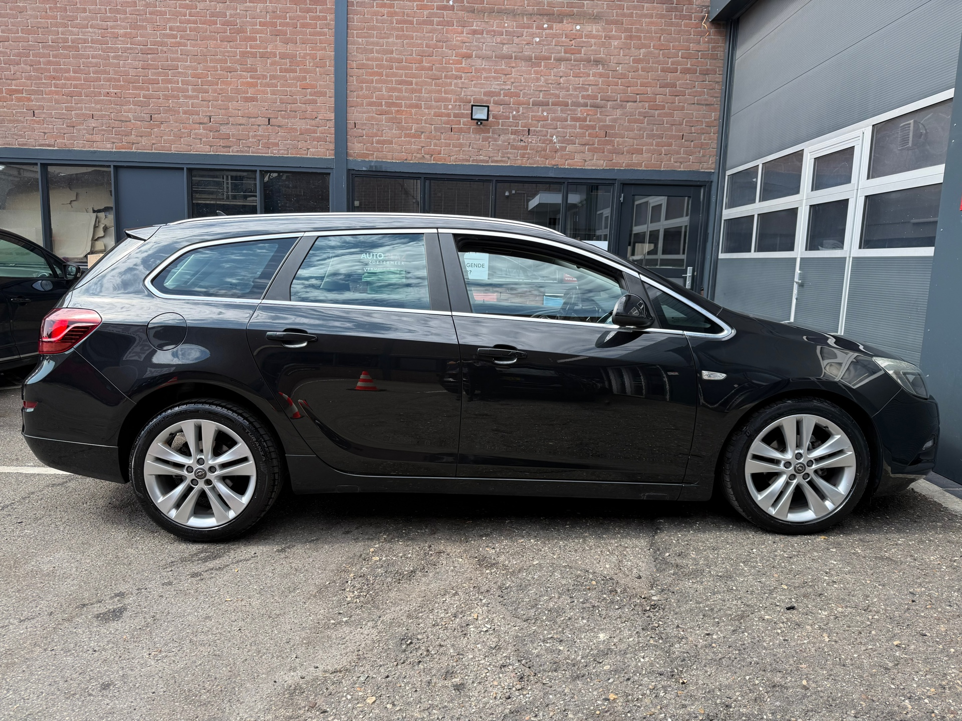 Foto van Opel Astra Sports Tourer