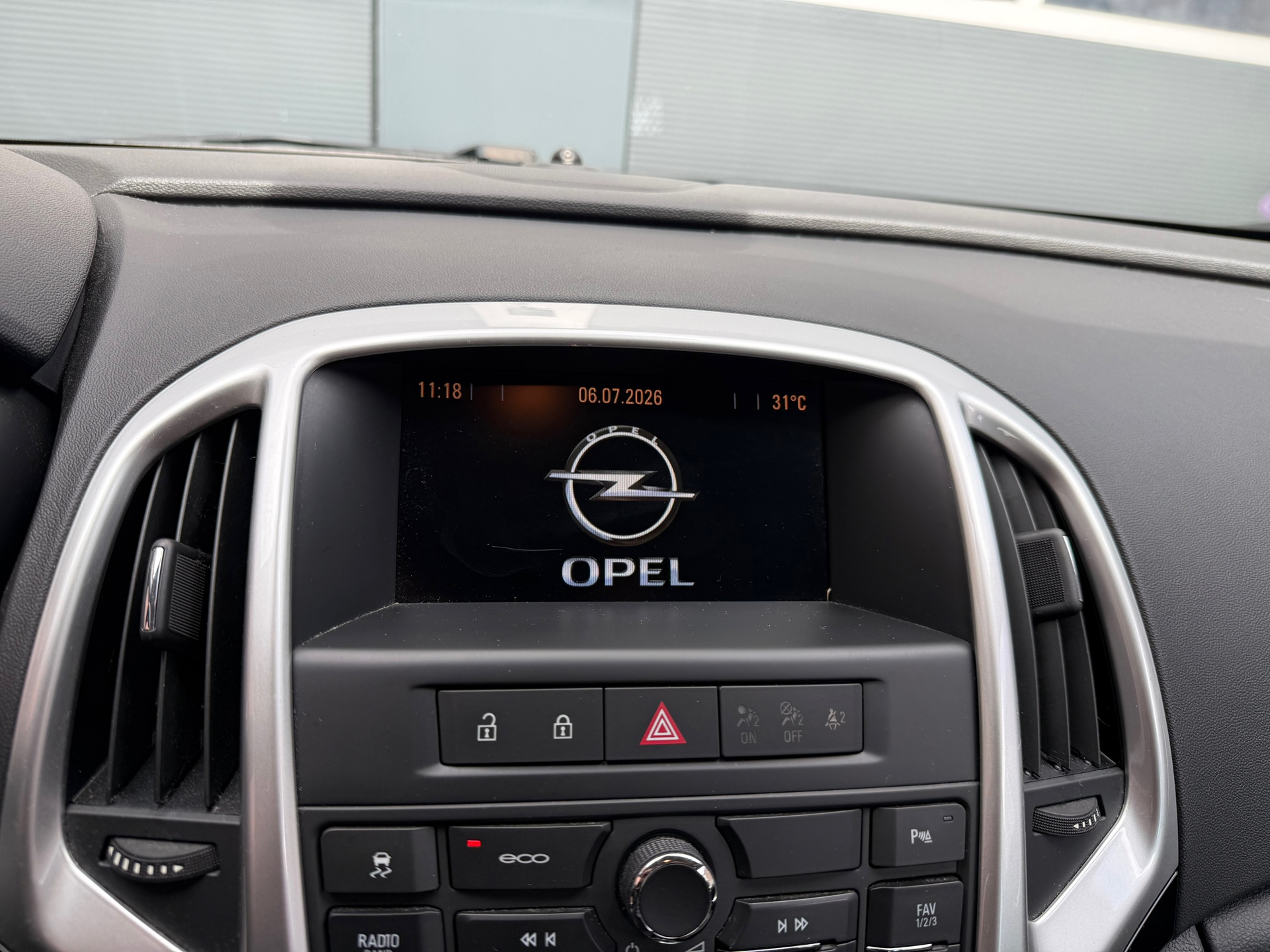 Foto van Opel Astra Sports Tourer