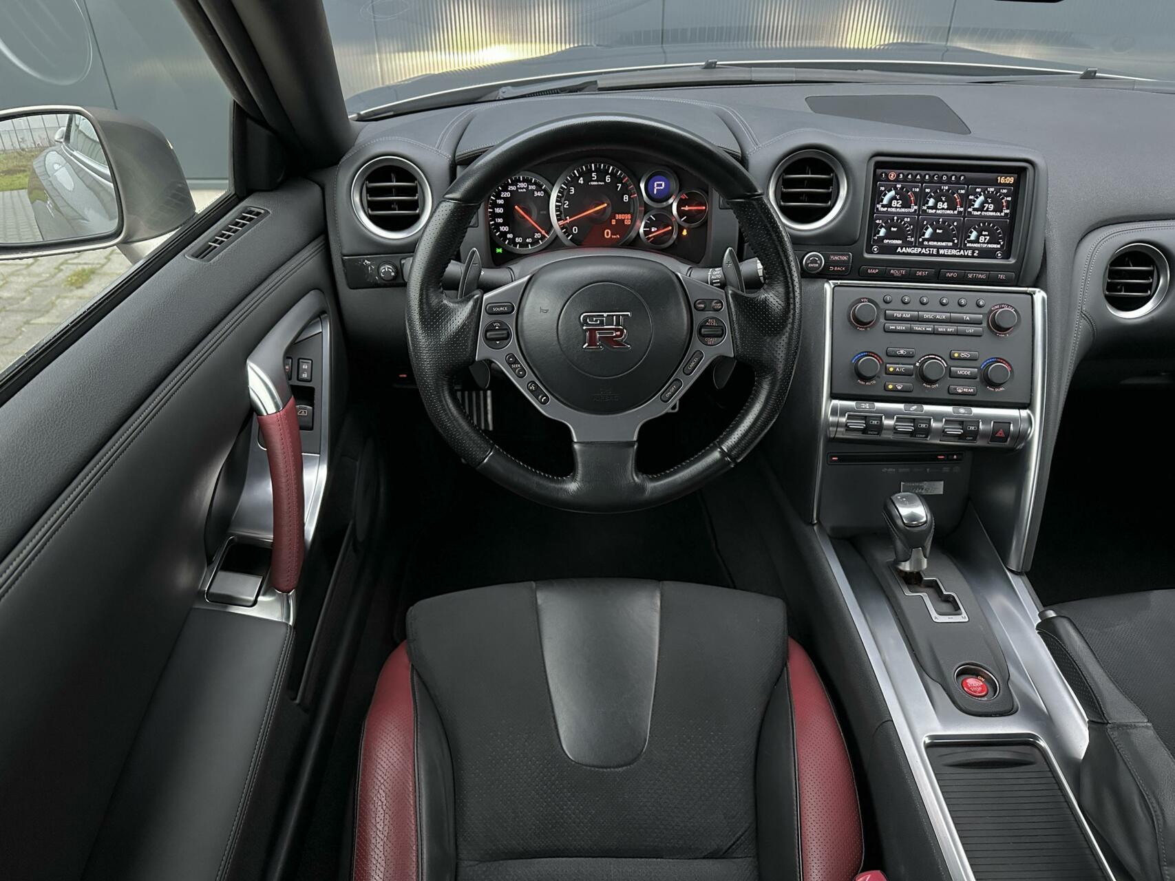 Foto van Nissan Gt-r
