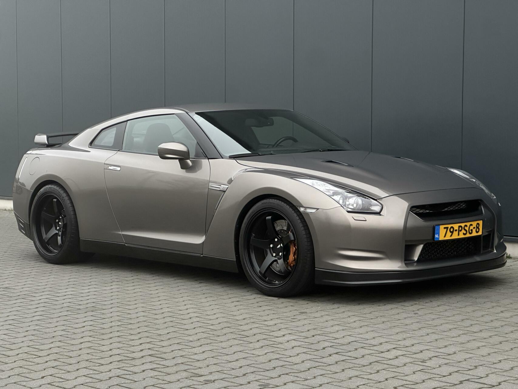 Foto van Nissan Gt-r