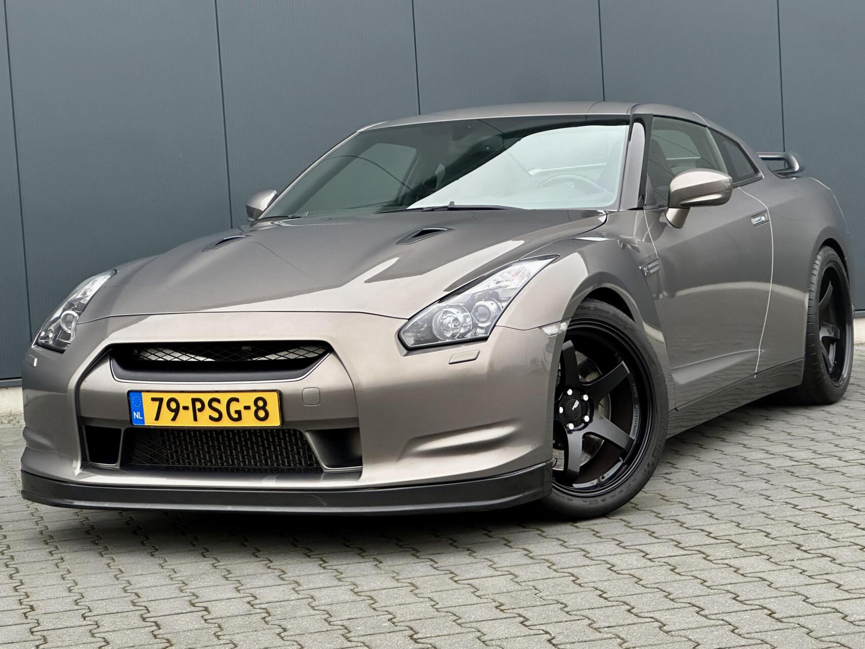 Nissan Gt-r 3.8 V6 1000PK - 37DKM - HKS - Switzer - Unieke Auto 2010 - voorkant