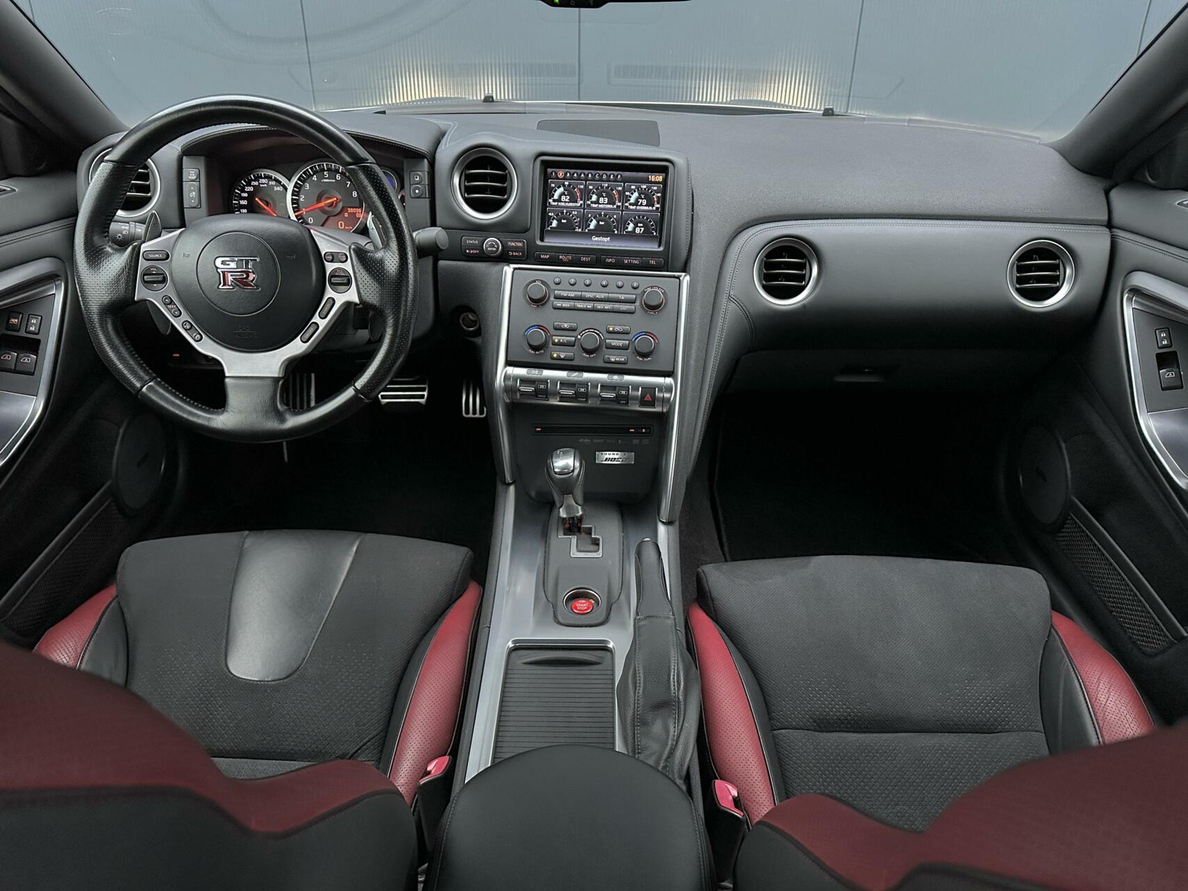 Foto van Nissan Gt-r