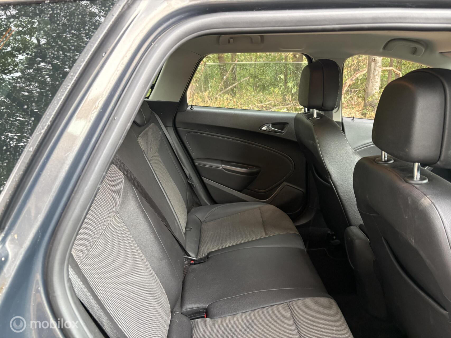 Foto van Opel Astra Sports Tourer