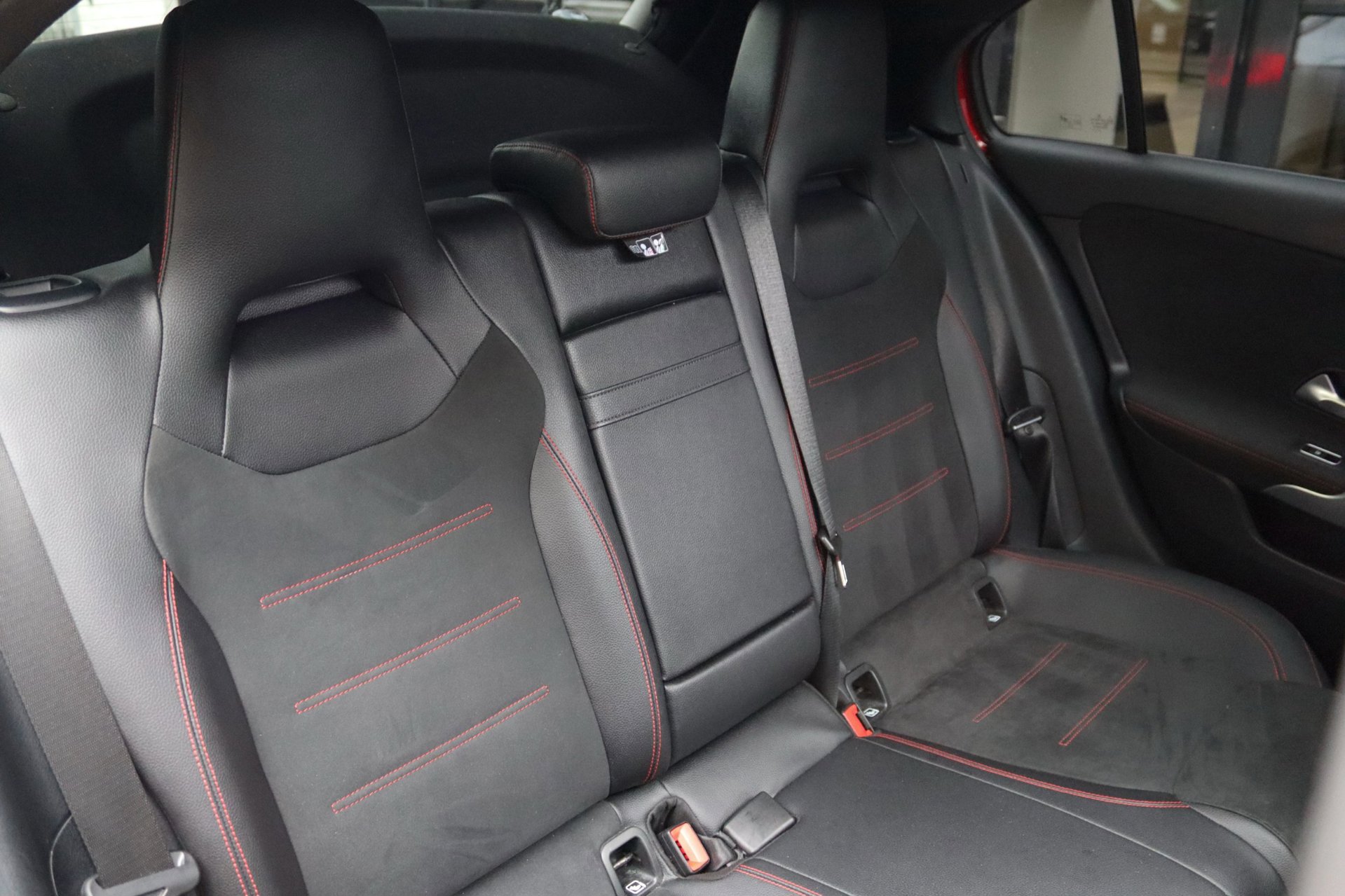 Foto van Mercedes-Benz A 250