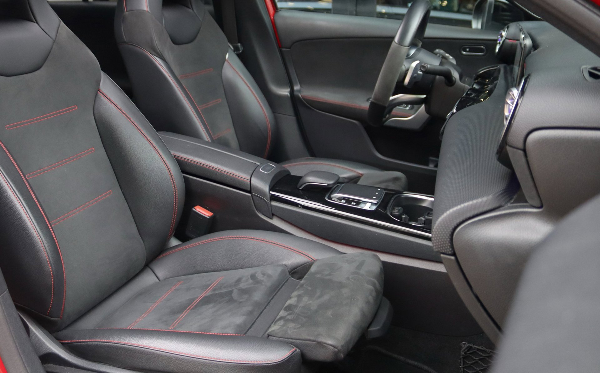 Foto van Mercedes-Benz A 250