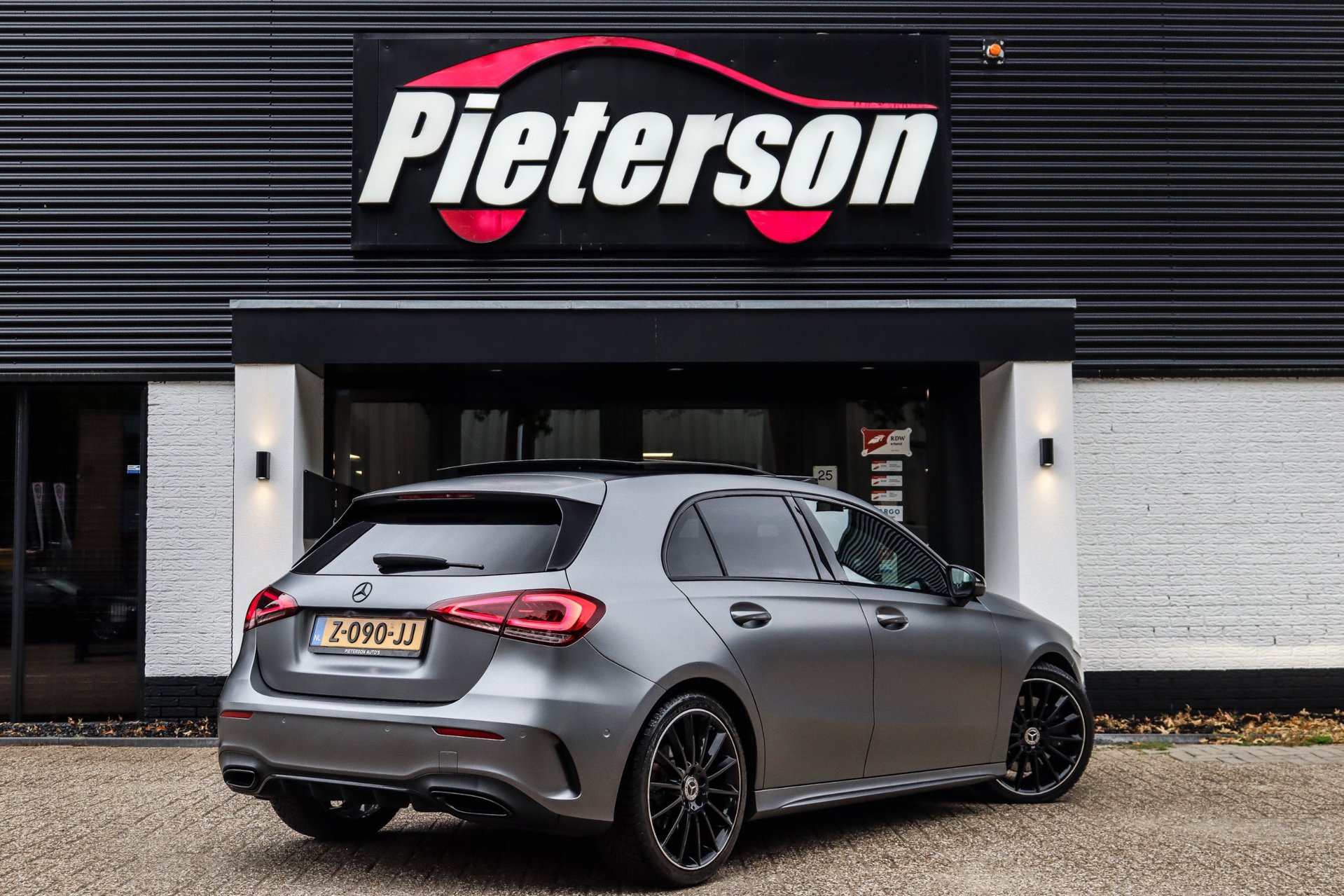Foto van Mercedes-Benz A 250