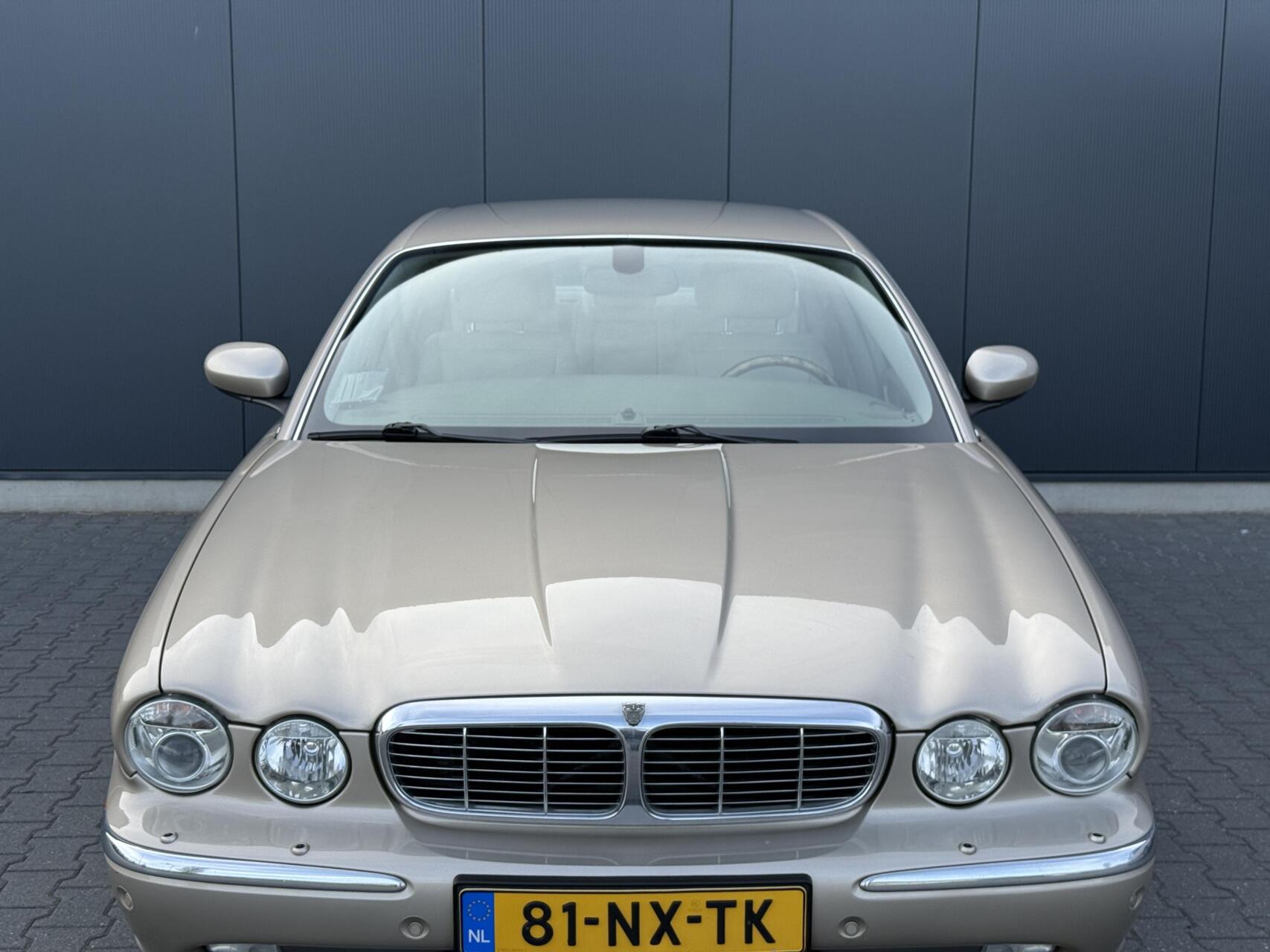 Foto van Jaguar XJ
