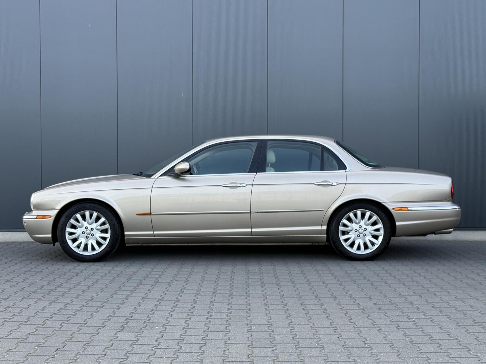 Foto van Jaguar XJ