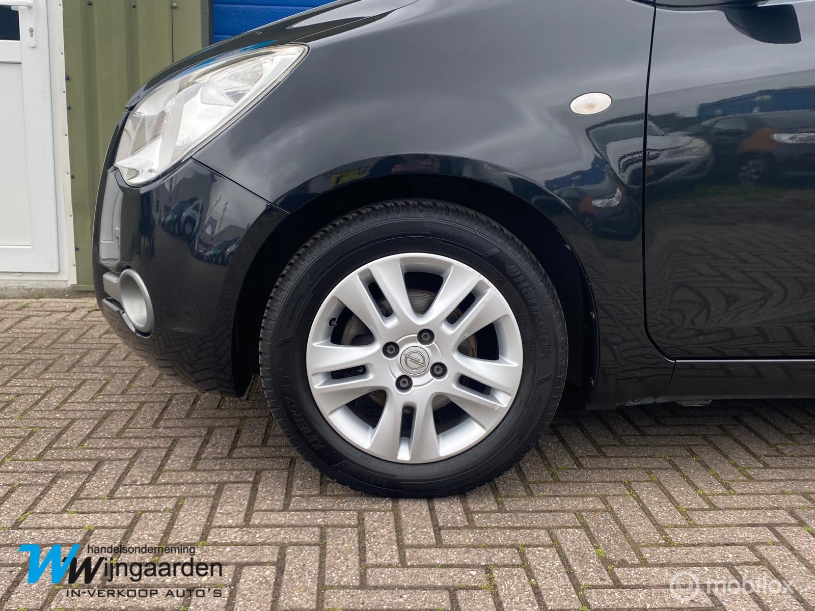 Foto van Opel Agila