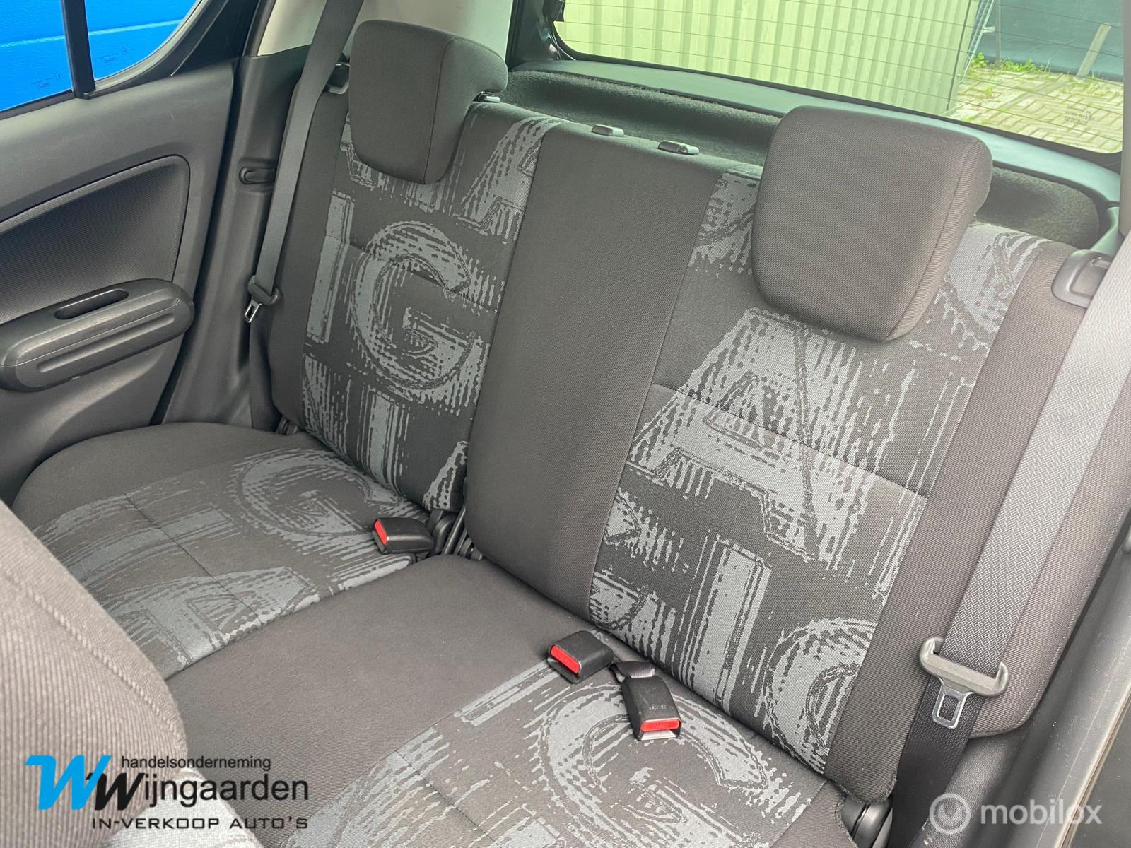 Foto van Opel Agila