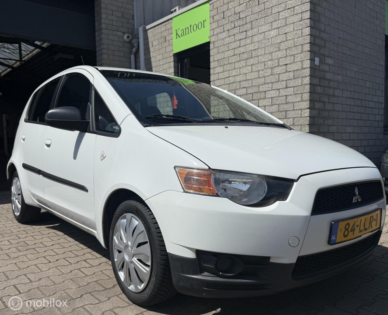 Foto van Mitsubishi Mitsubishi Colt