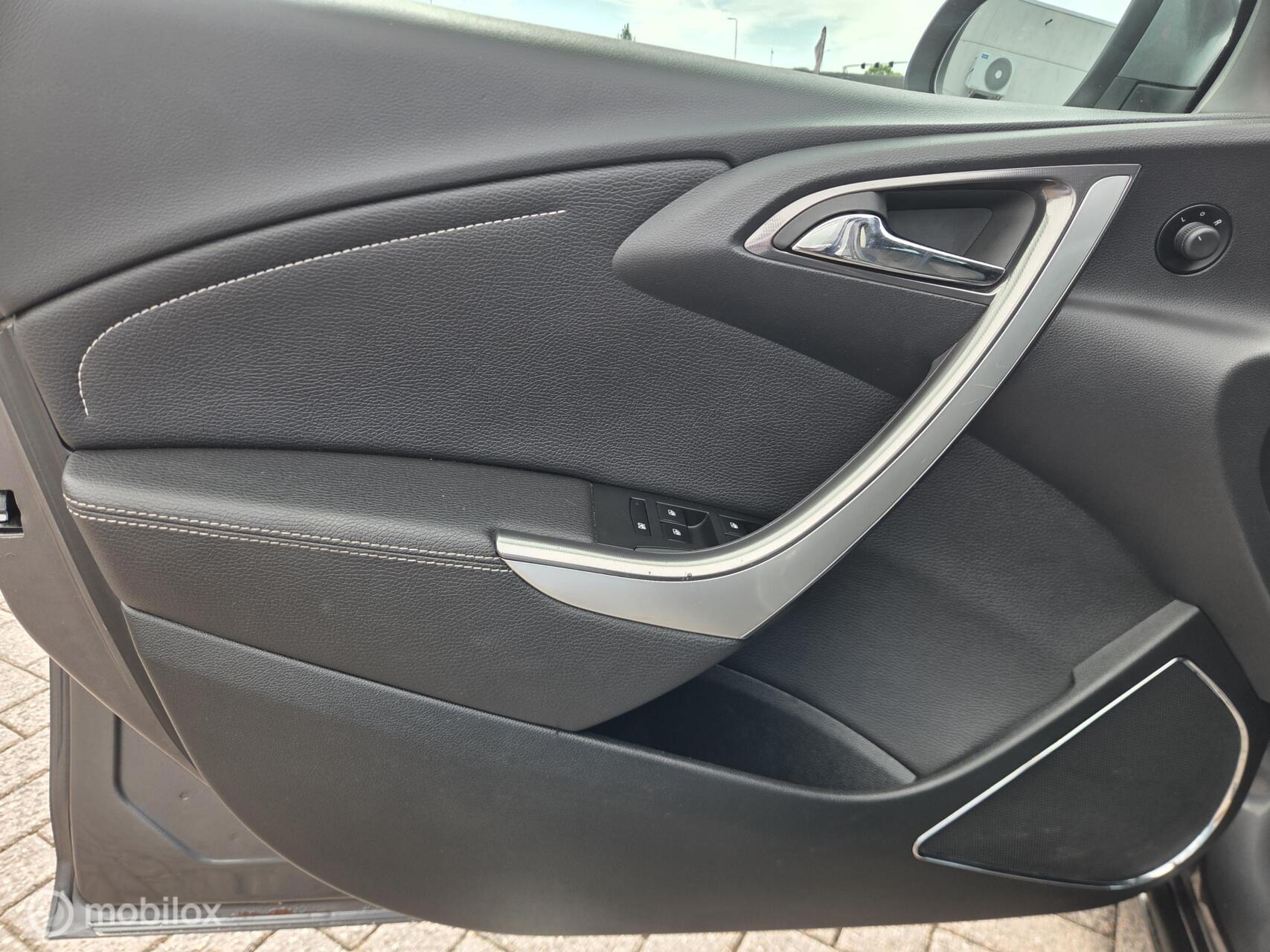 Foto van Opel Astra Sports Tourer