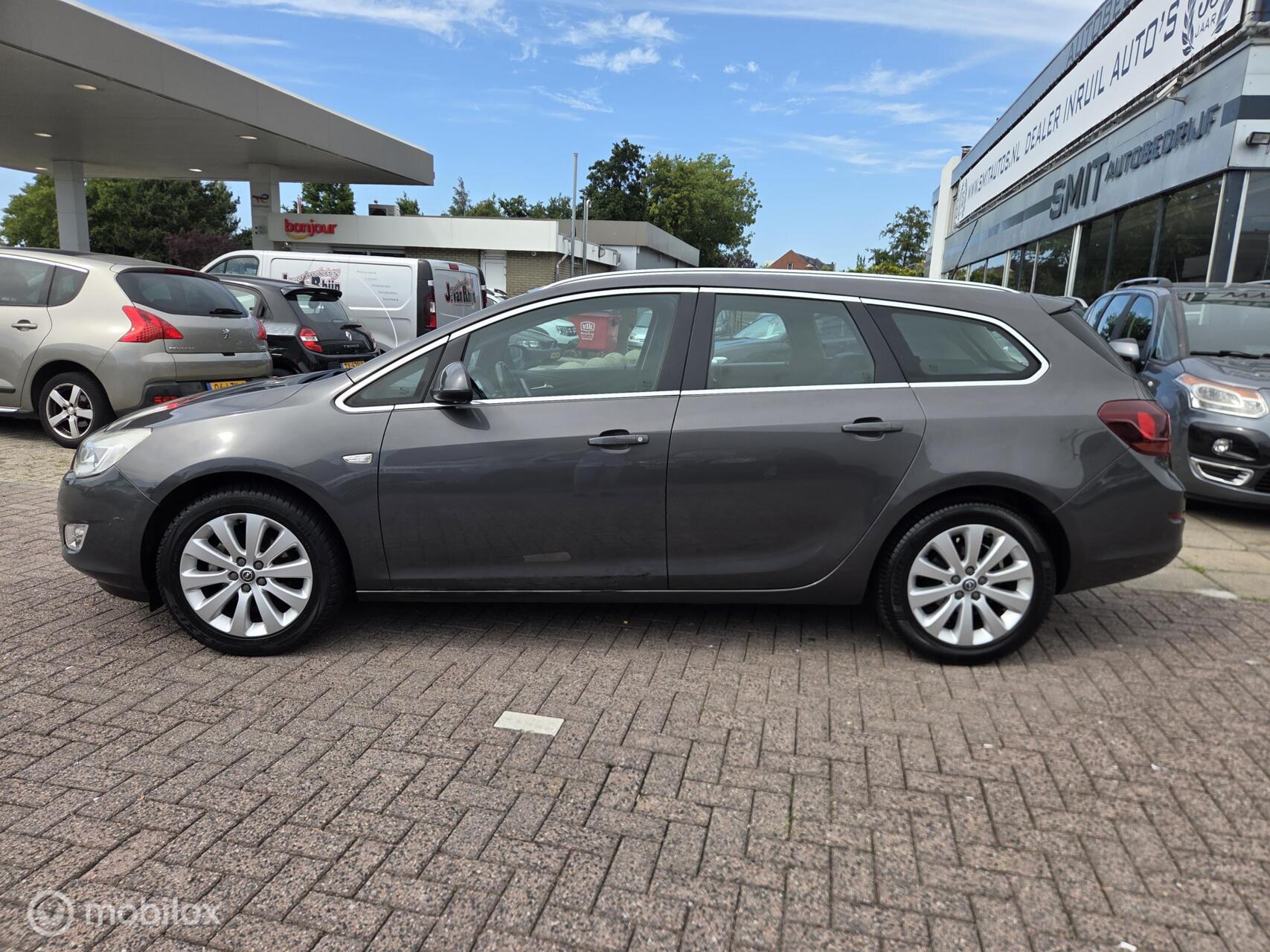 Foto van Opel Astra Sports Tourer