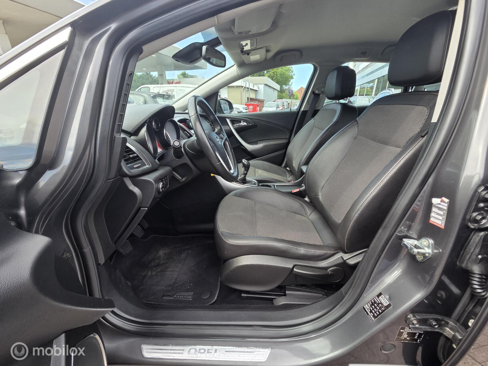 Foto van Opel Astra Sports Tourer