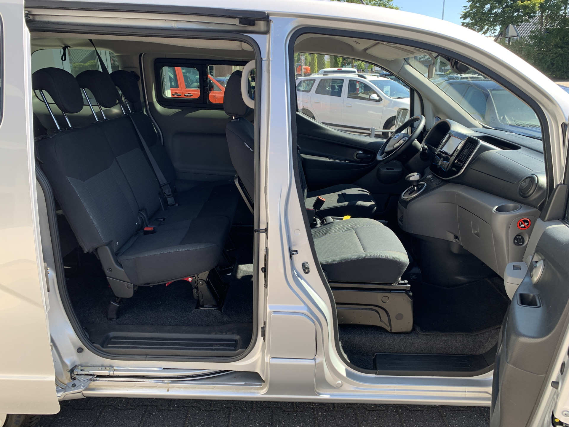 Foto van Nissan Nissan E-nv200