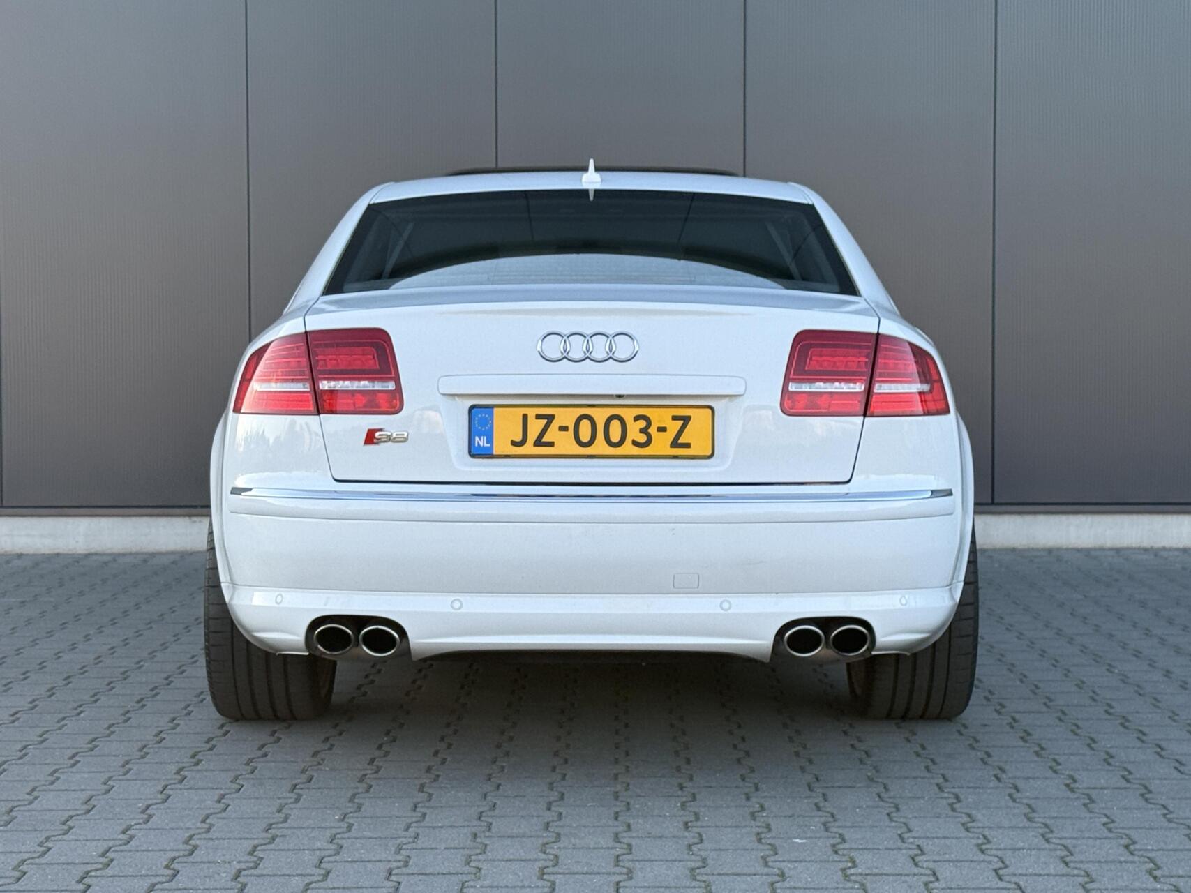 Foto van Audi Audi S8