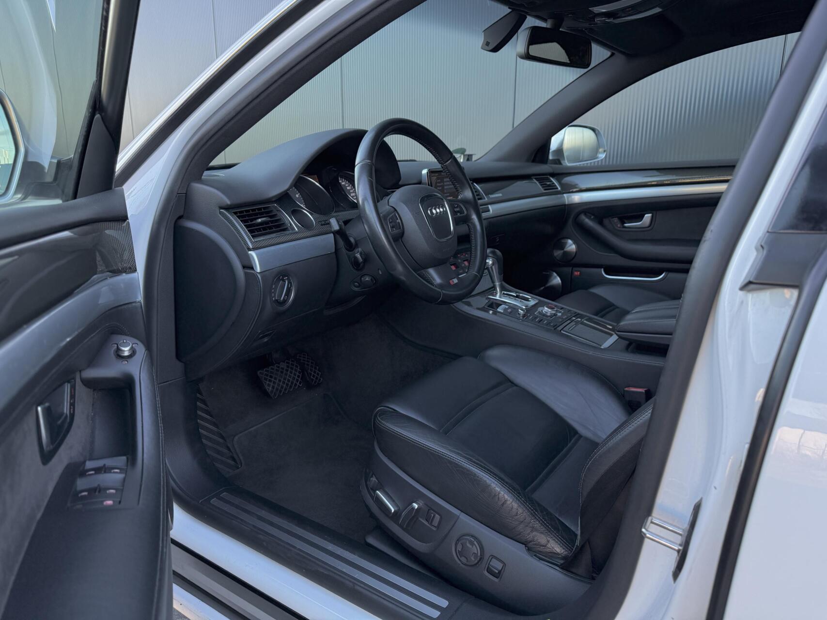 Foto van Audi Audi S8