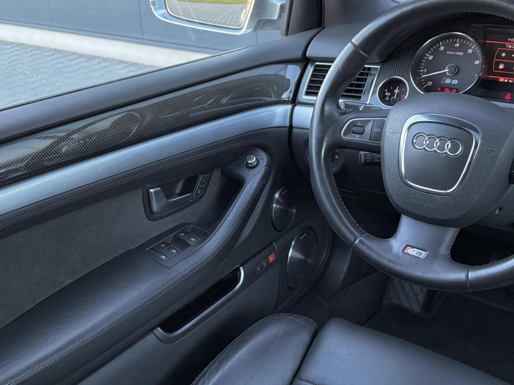 Foto van Audi Audi S8