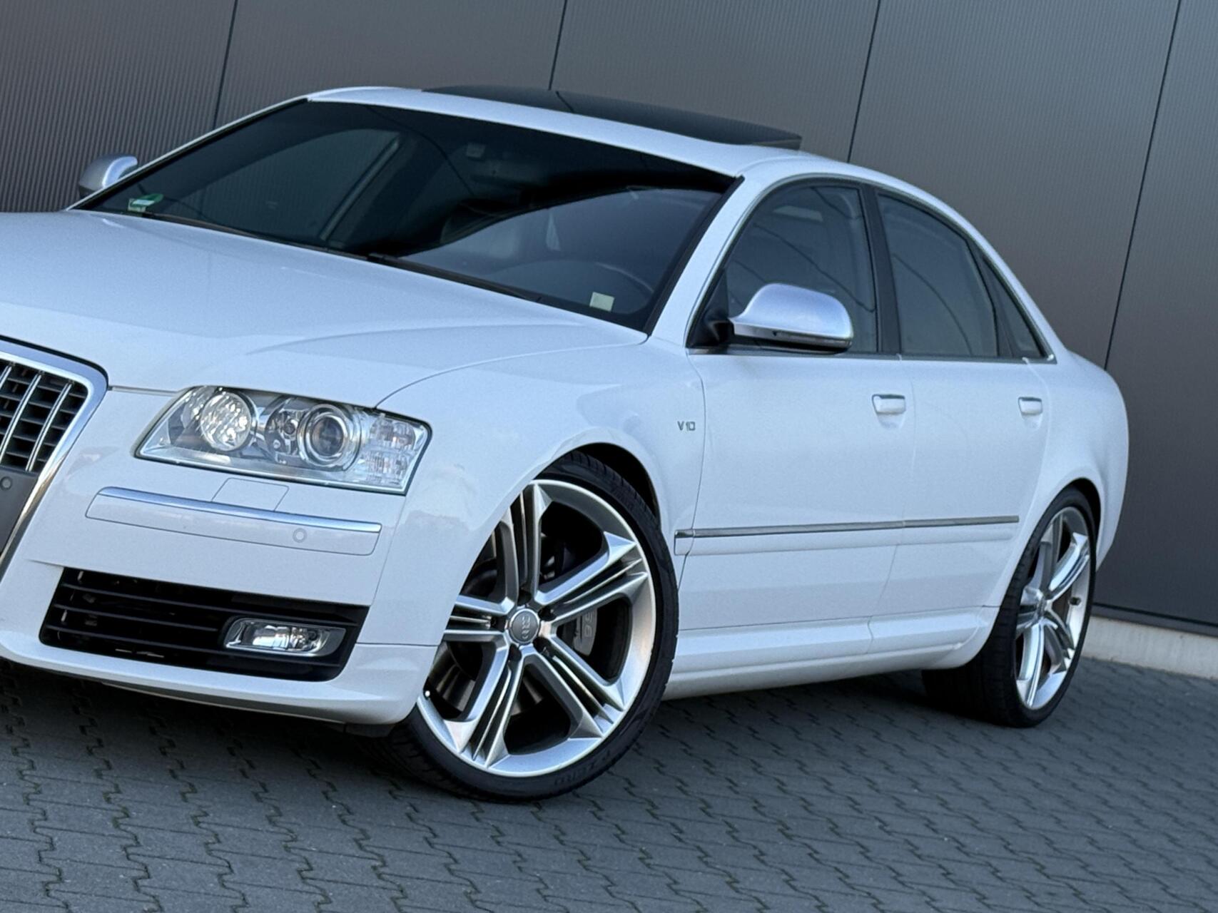 Foto van Audi Audi S8
