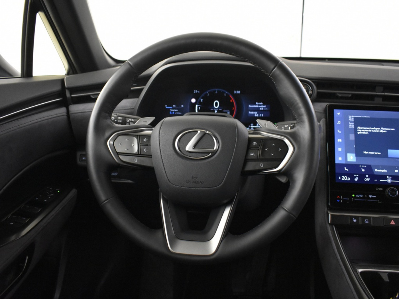 Foto van Lexus Lexus LBX