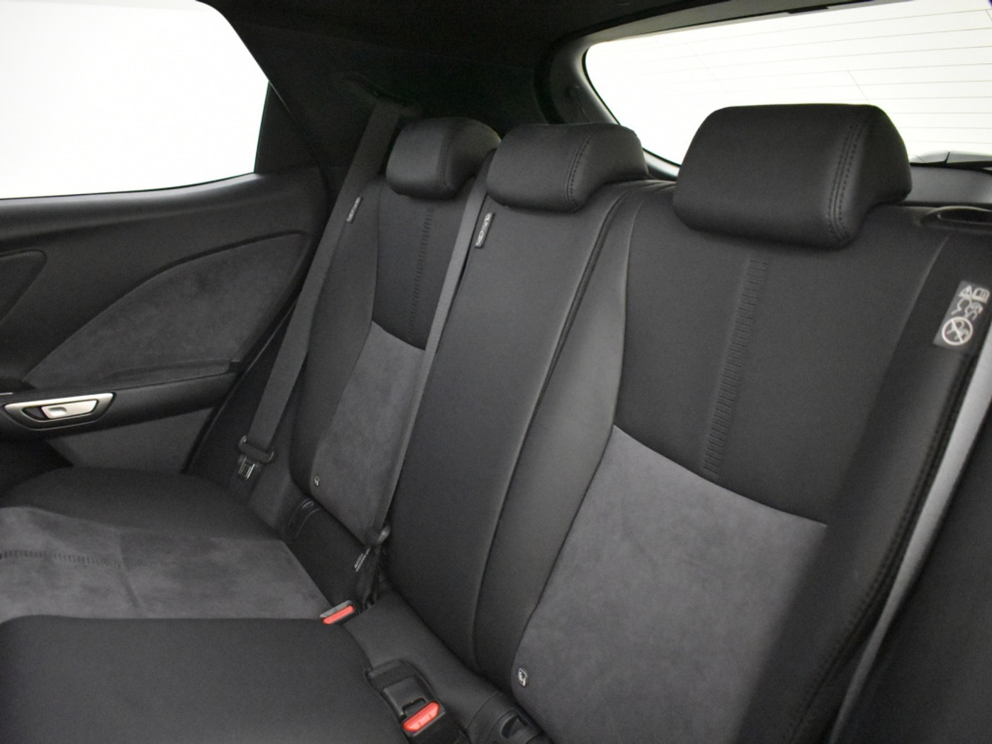 Foto van Lexus Lexus LBX