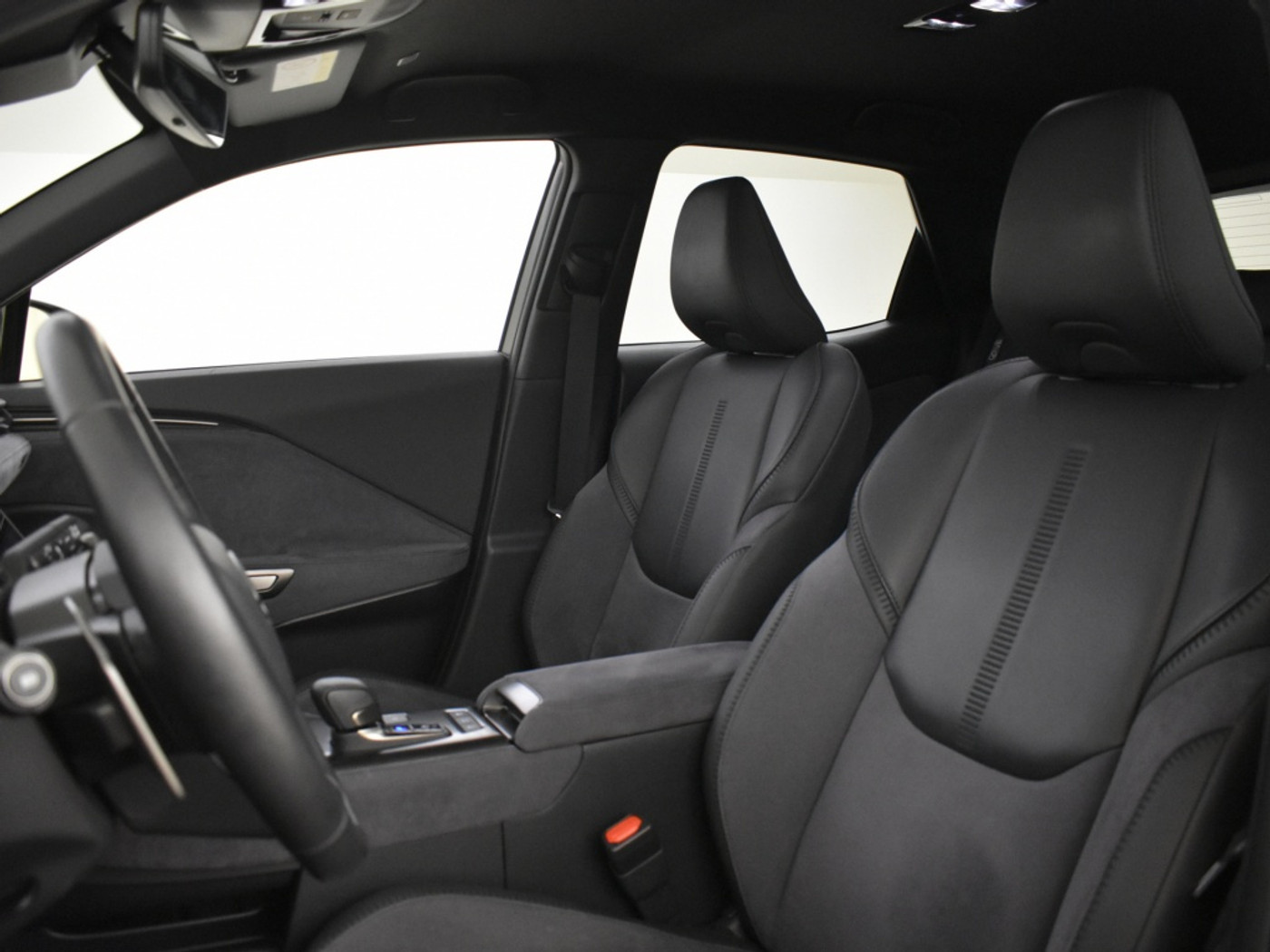 Foto van Lexus Lexus LBX