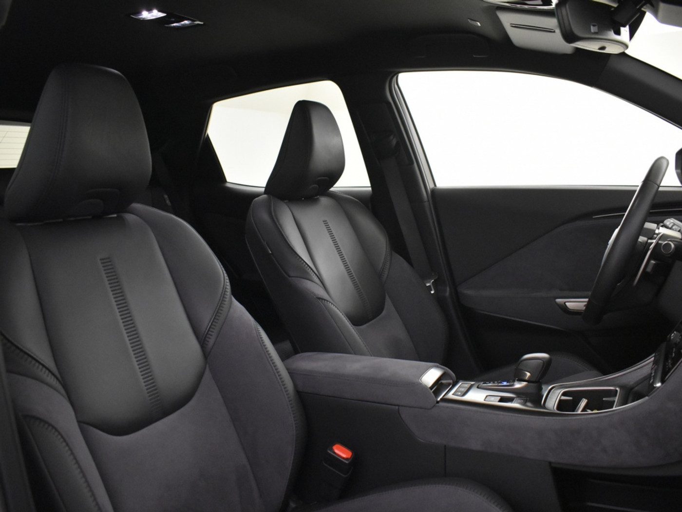 Foto van Lexus Lexus LBX