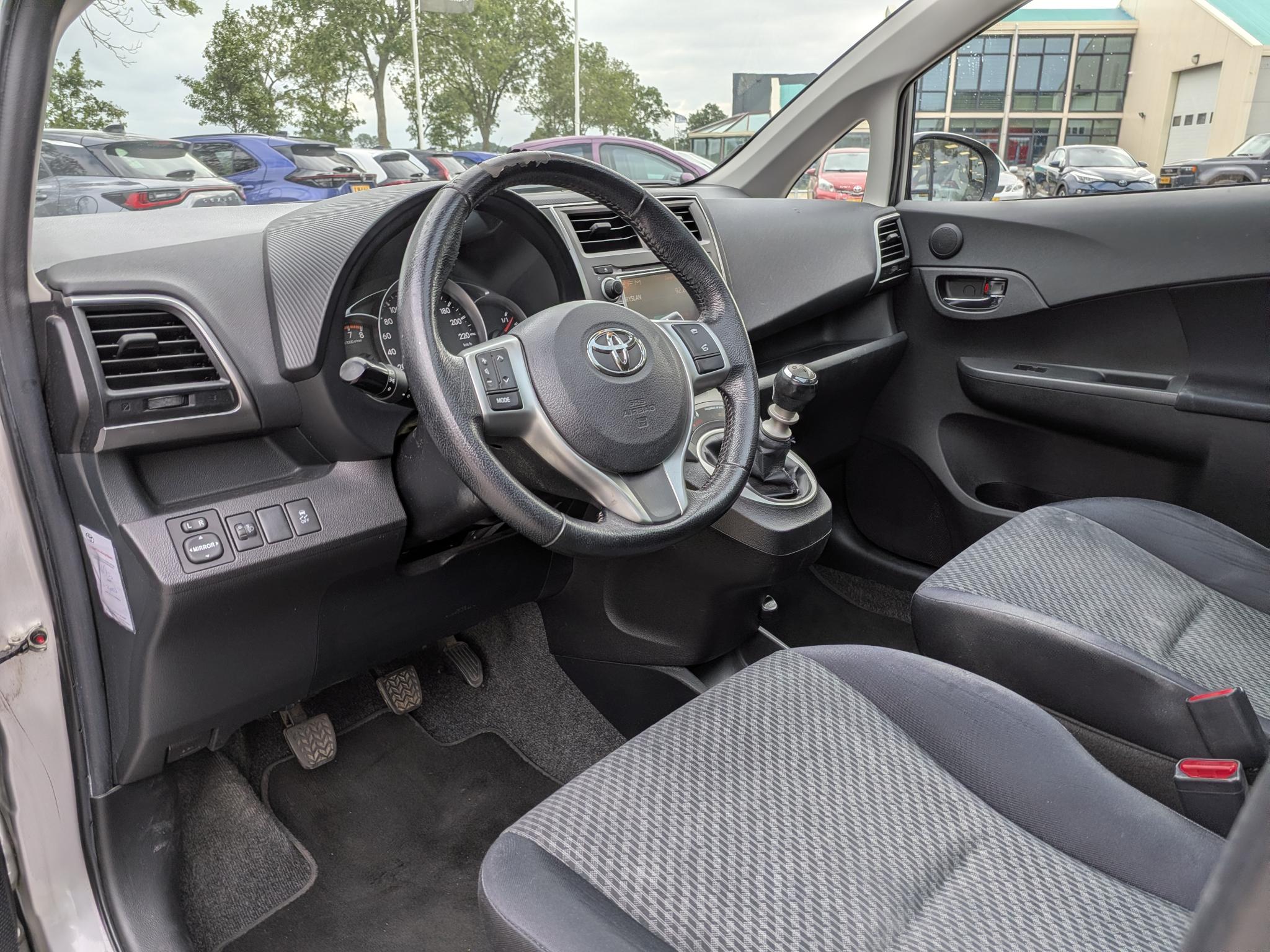 Foto van Toyota Verso-s