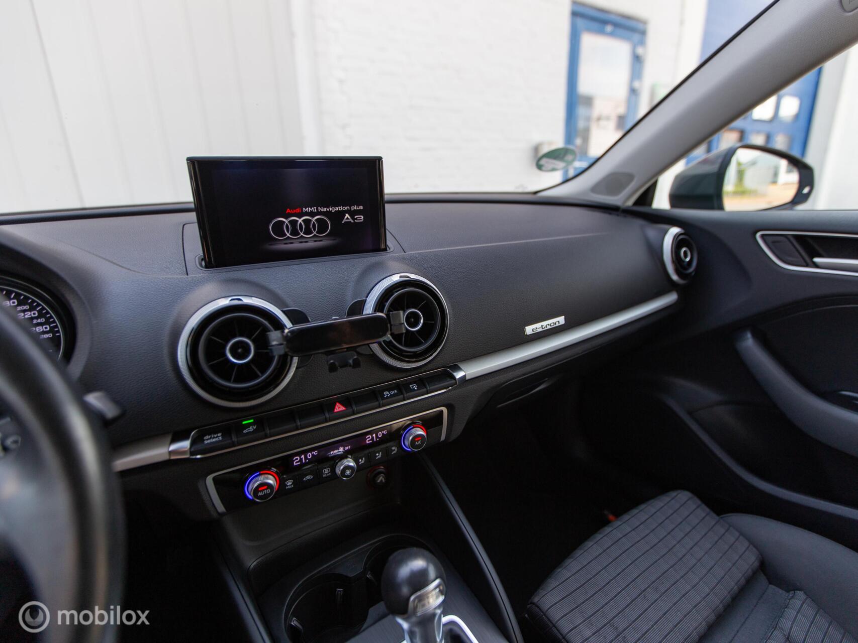 Foto van Audi A3 Sportback E-tron