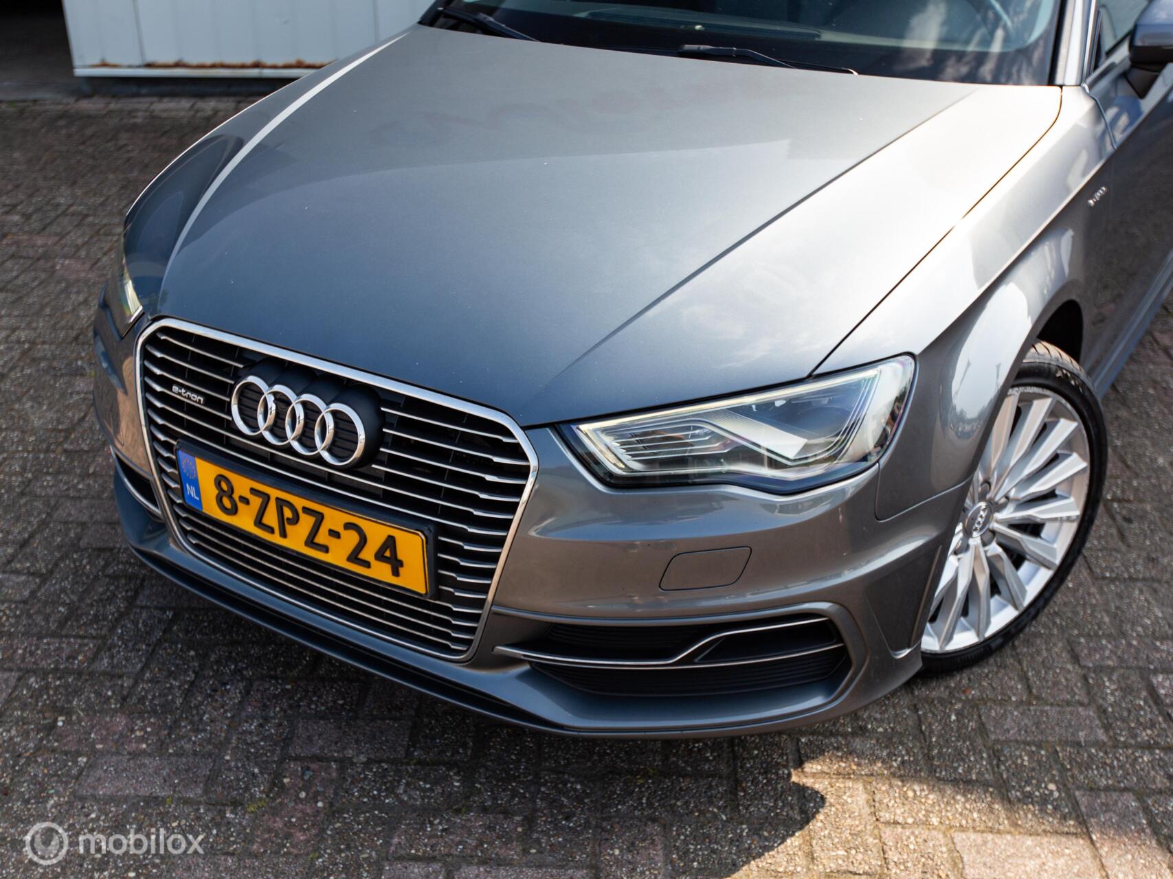 Foto van Audi A3 Sportback E-tron