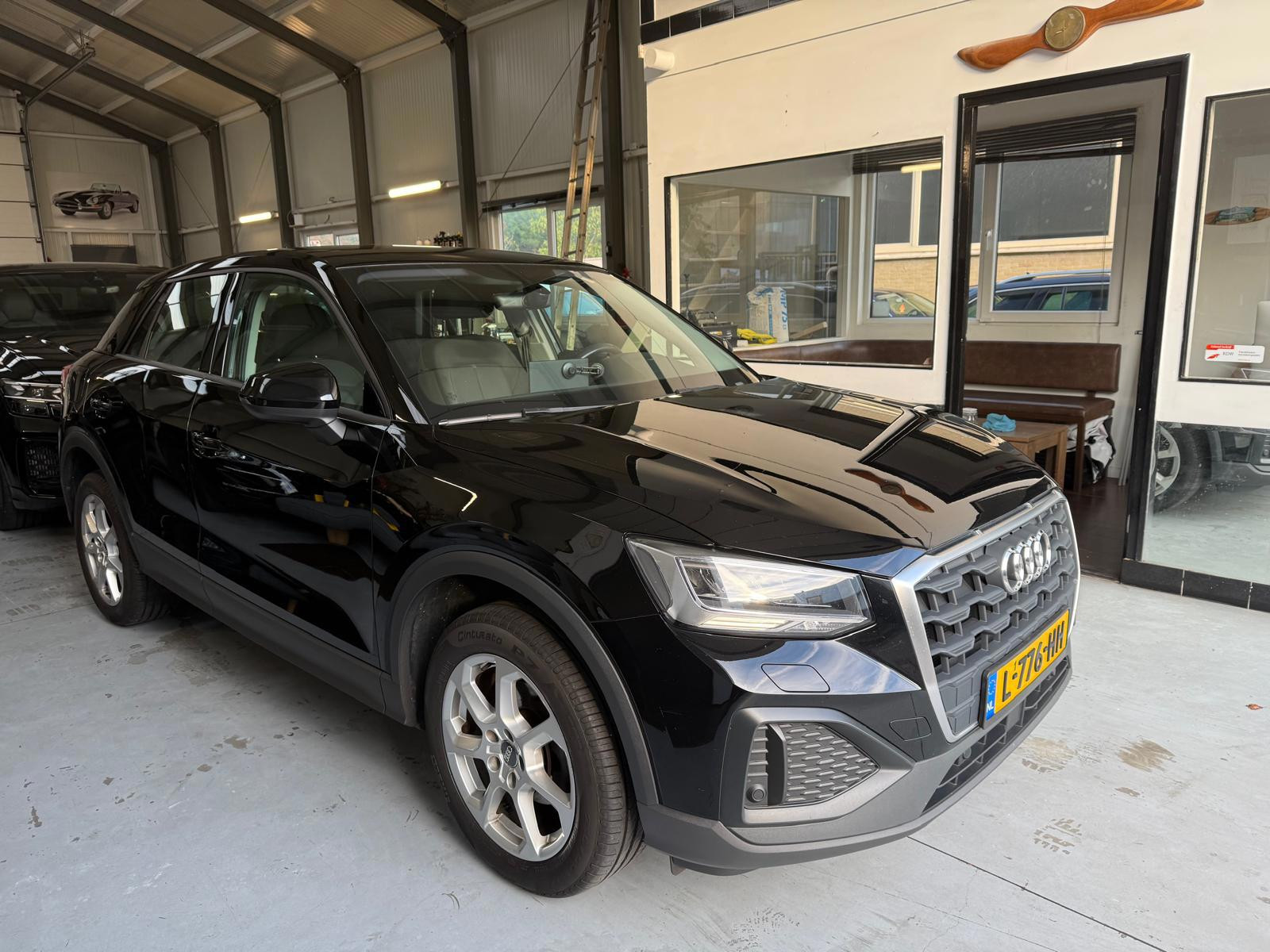 Audi Q2 1.5 Automaat 35 TFSI Pro Line 2021  nieuwe Apk 2021 - voorkant
